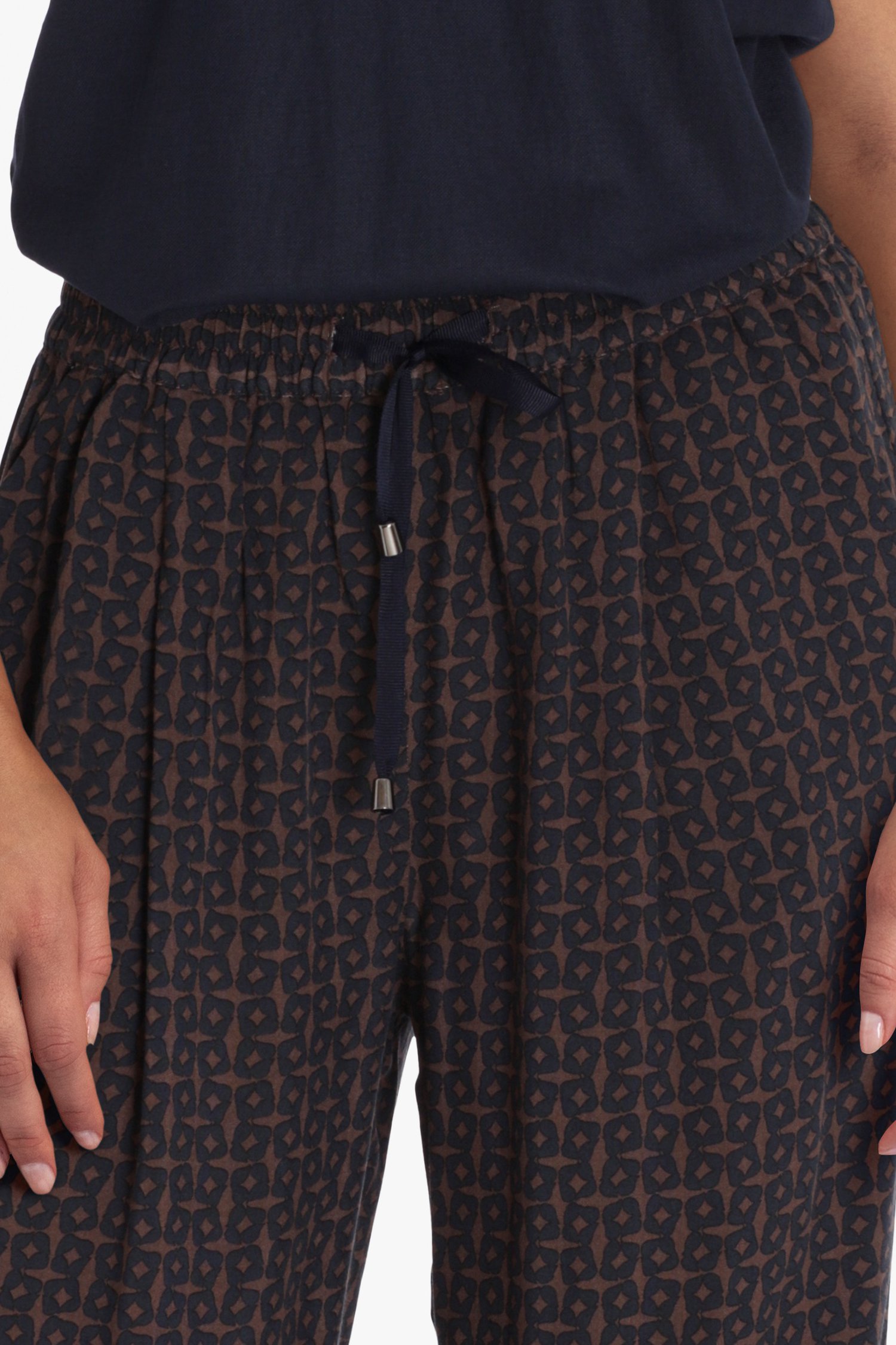 Donkerbruine broek met blauwe print - straight fit van Opus voor Dames