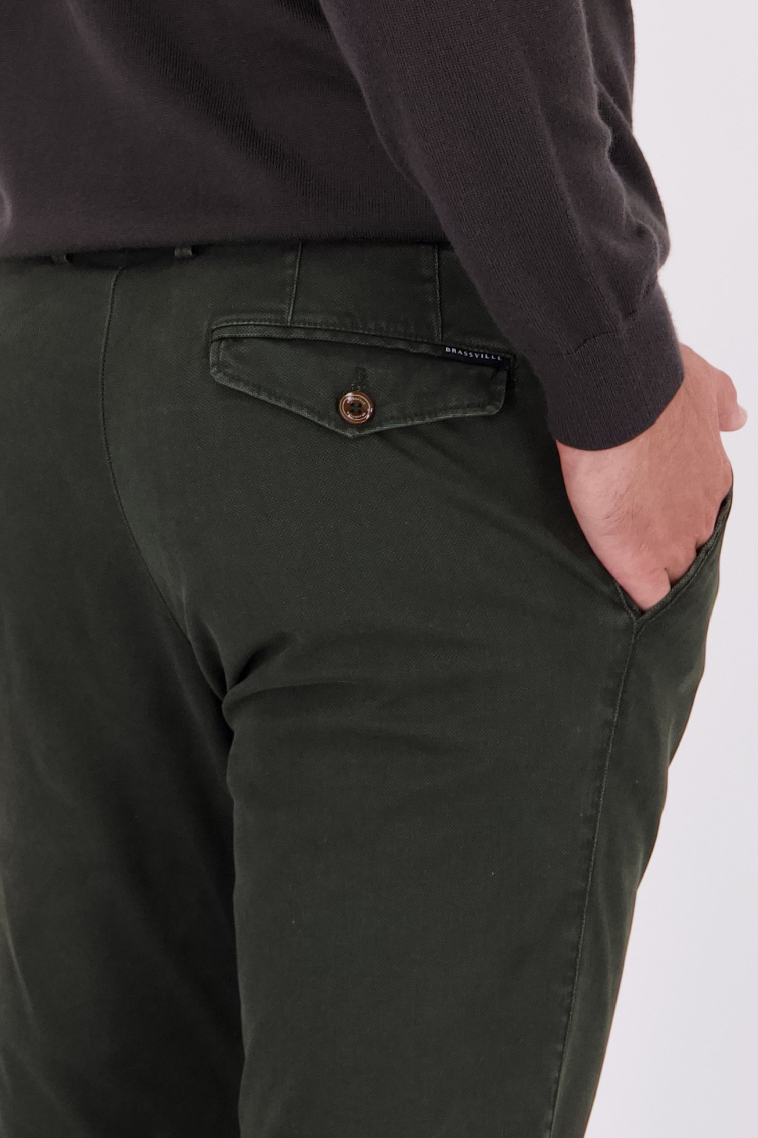 Detail van Donkergroene chino - New York - Regular fit door Brassville voor Heren