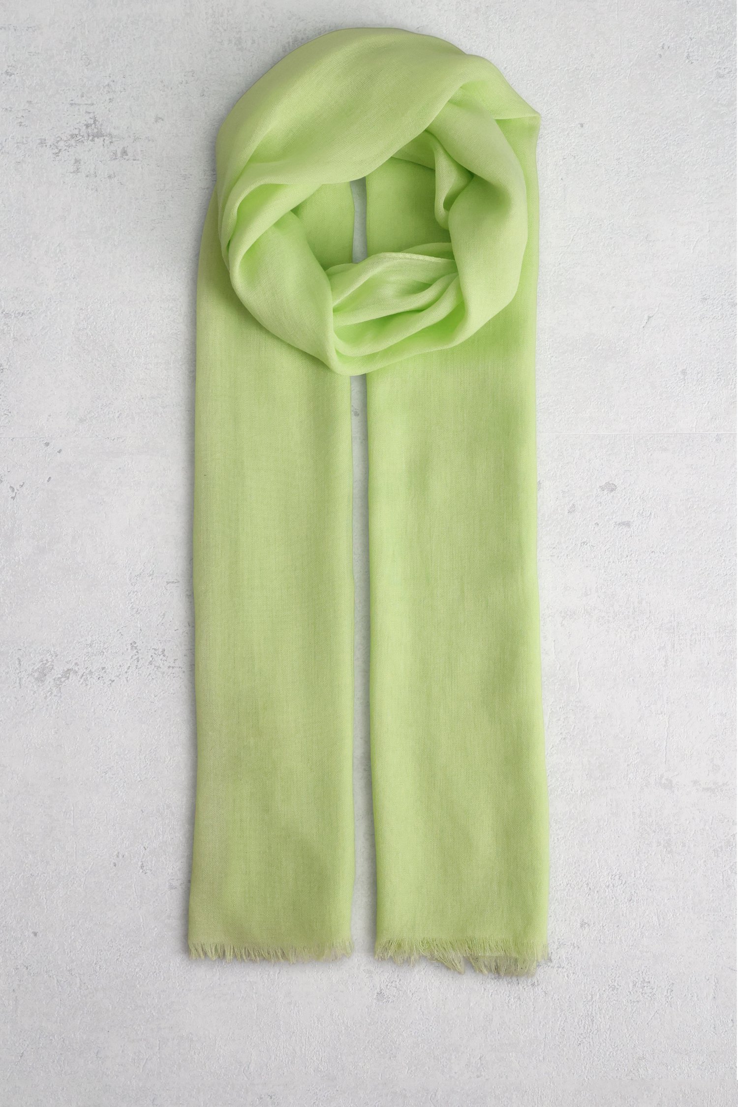Écharpe fine jaune-vert avec bord frangé de Liberty Island pour Femmes