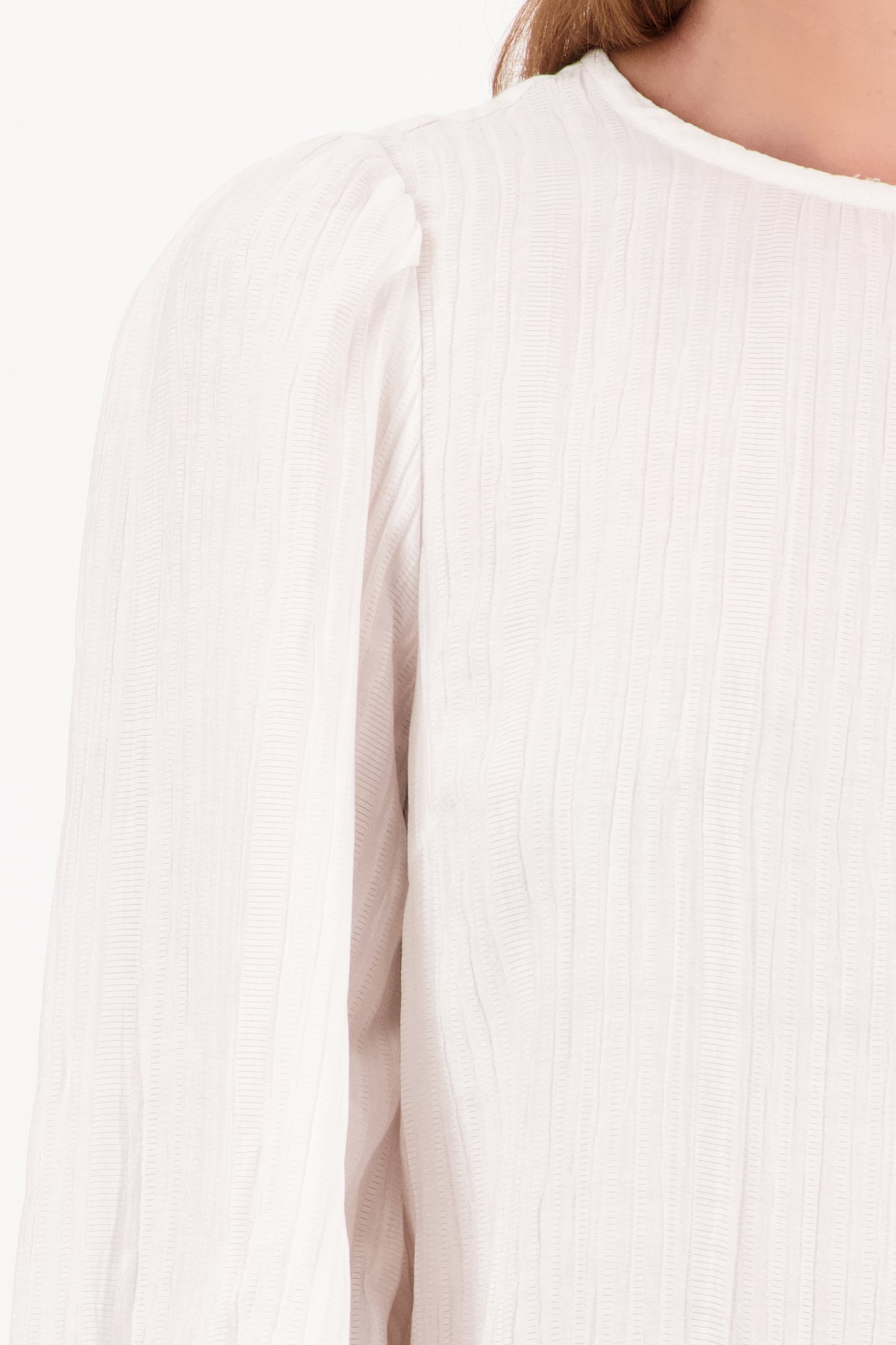 Ecru blouse met ballonmouwen  van Claude Arielle voor Dames