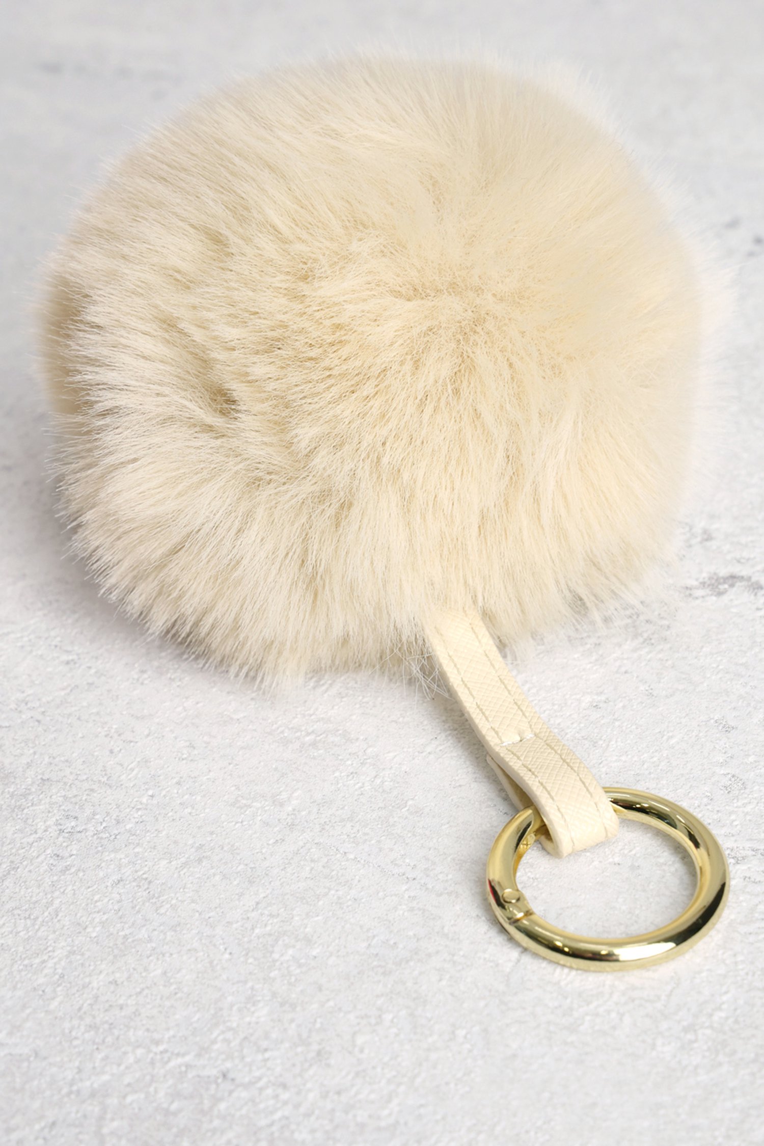 Ecru faux fur sleutelhanger van Liberty Island voor Dames