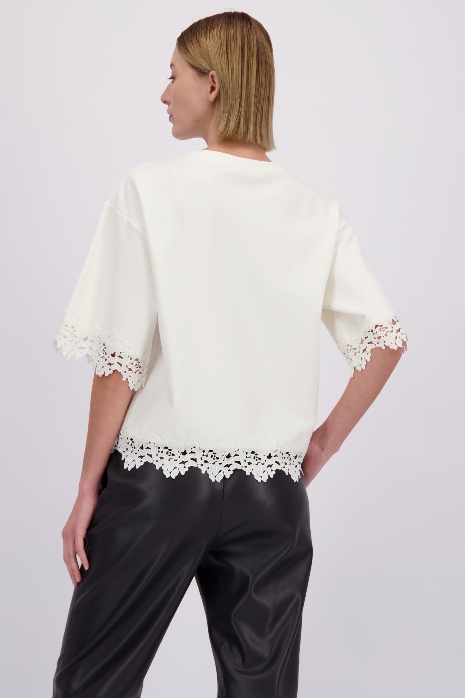 Achterkant van Ecru top met broderie door D'Auvry voor Dames