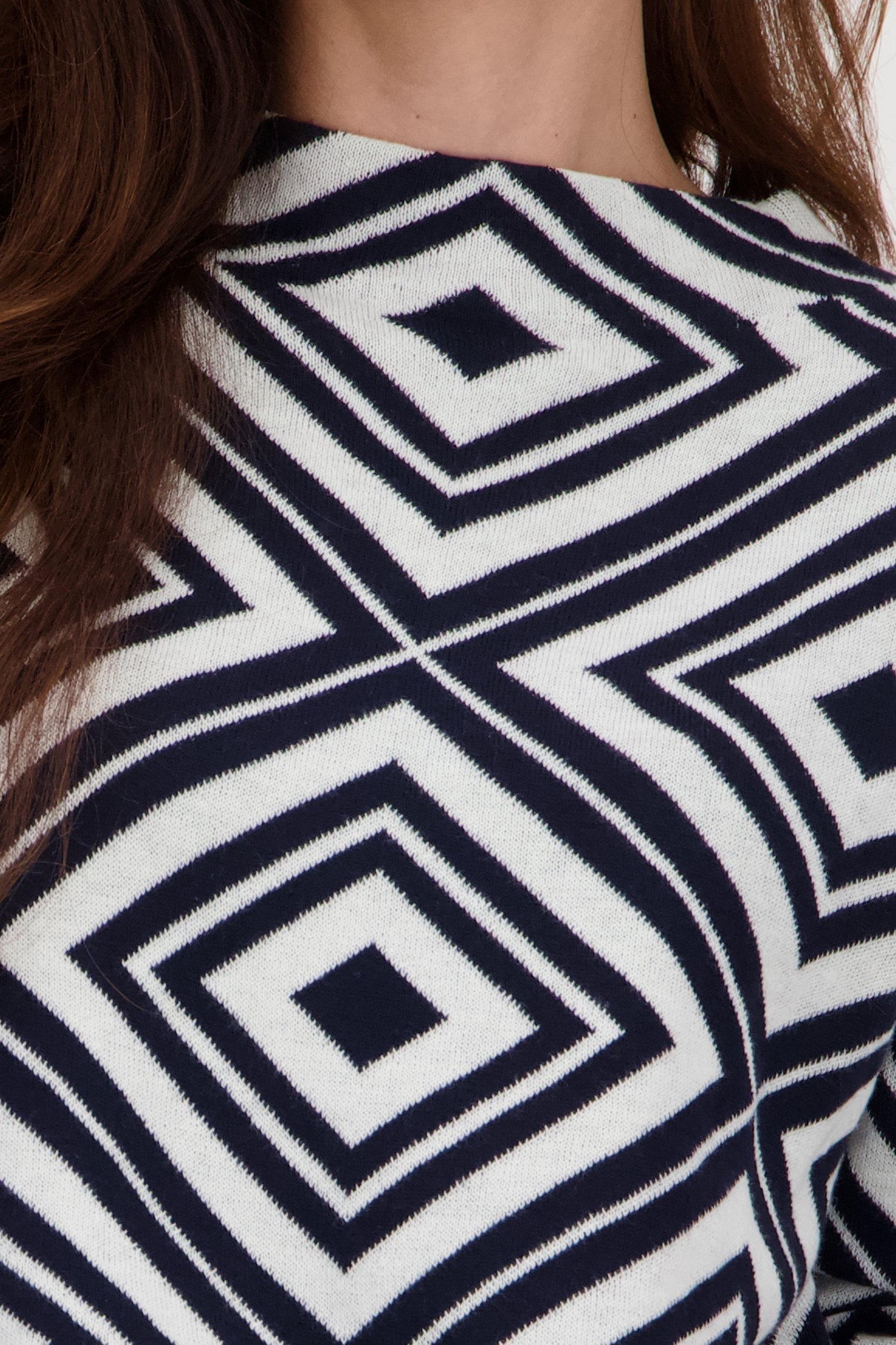 Ecru truitje met navy grafische print van Signature voor Dames