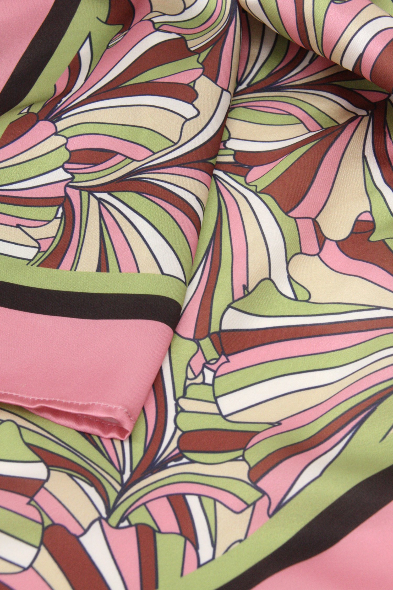 Fijn sjaaltje met kleurrijke waaierprint van Claude Arielle voor Dames