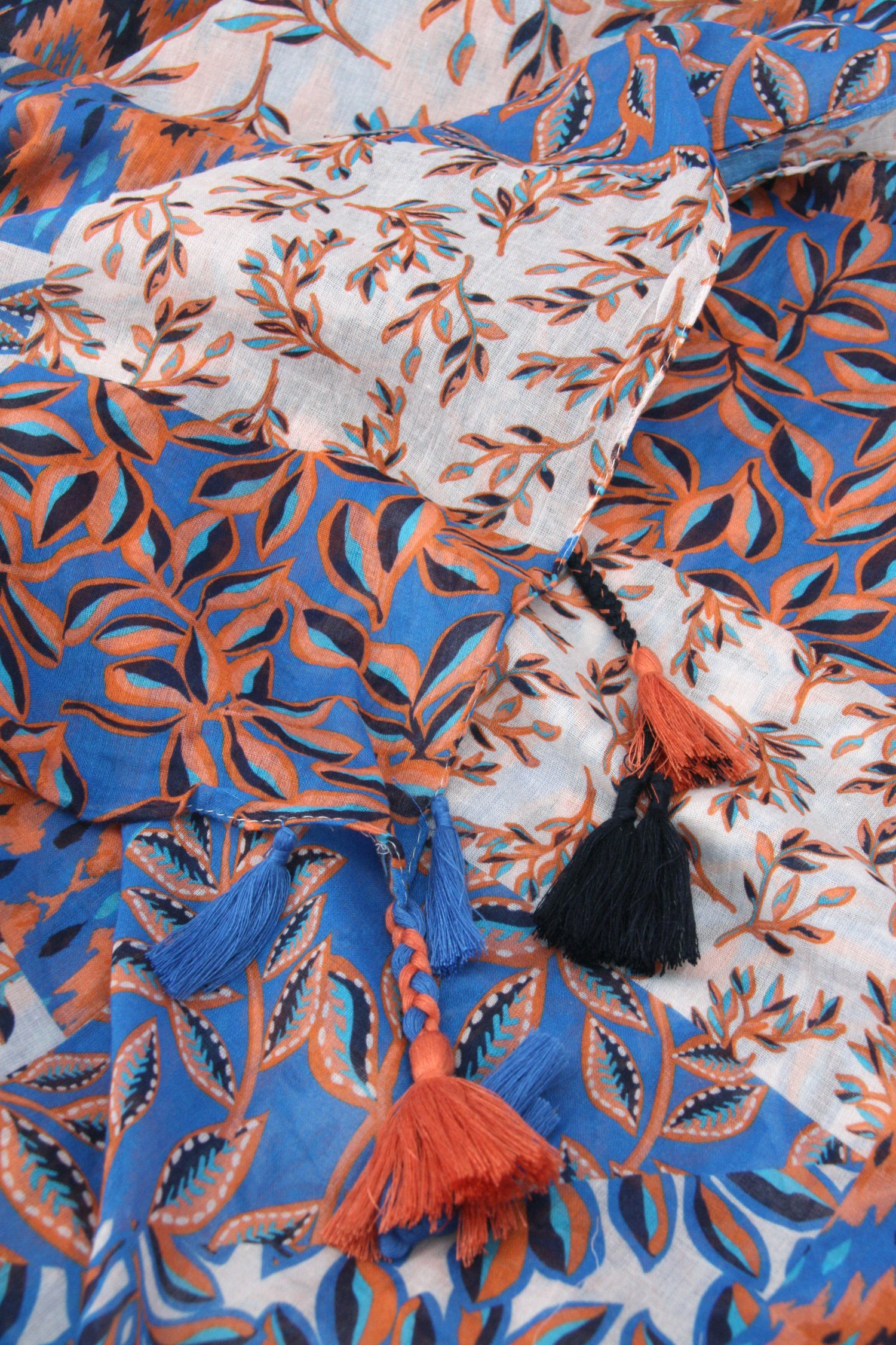 Foulard carré avec imprimé orange-bleu de Liberty Island pour Femmes