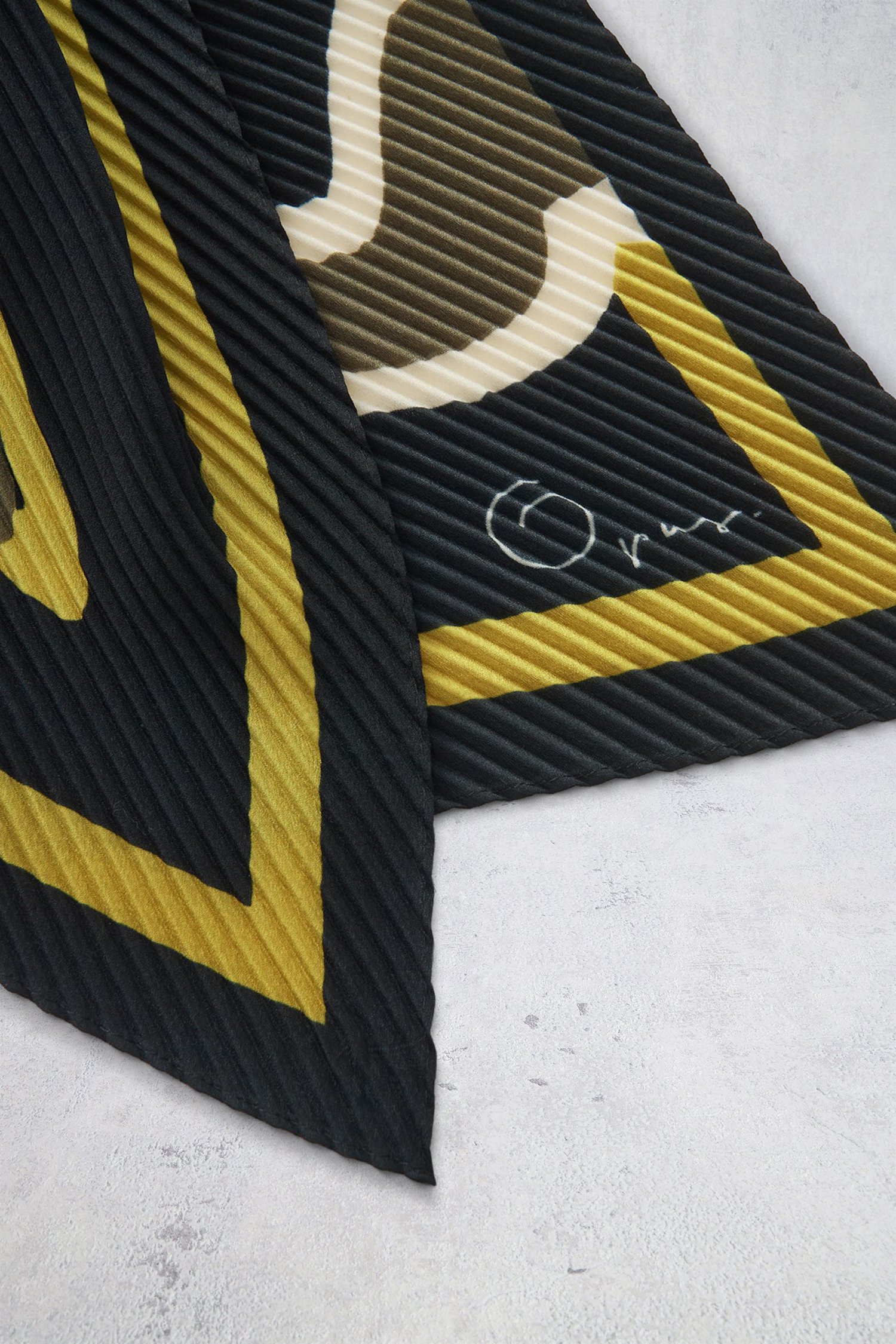 Foulard fin bleu marine à imprimé vert de Opus pour Femmes