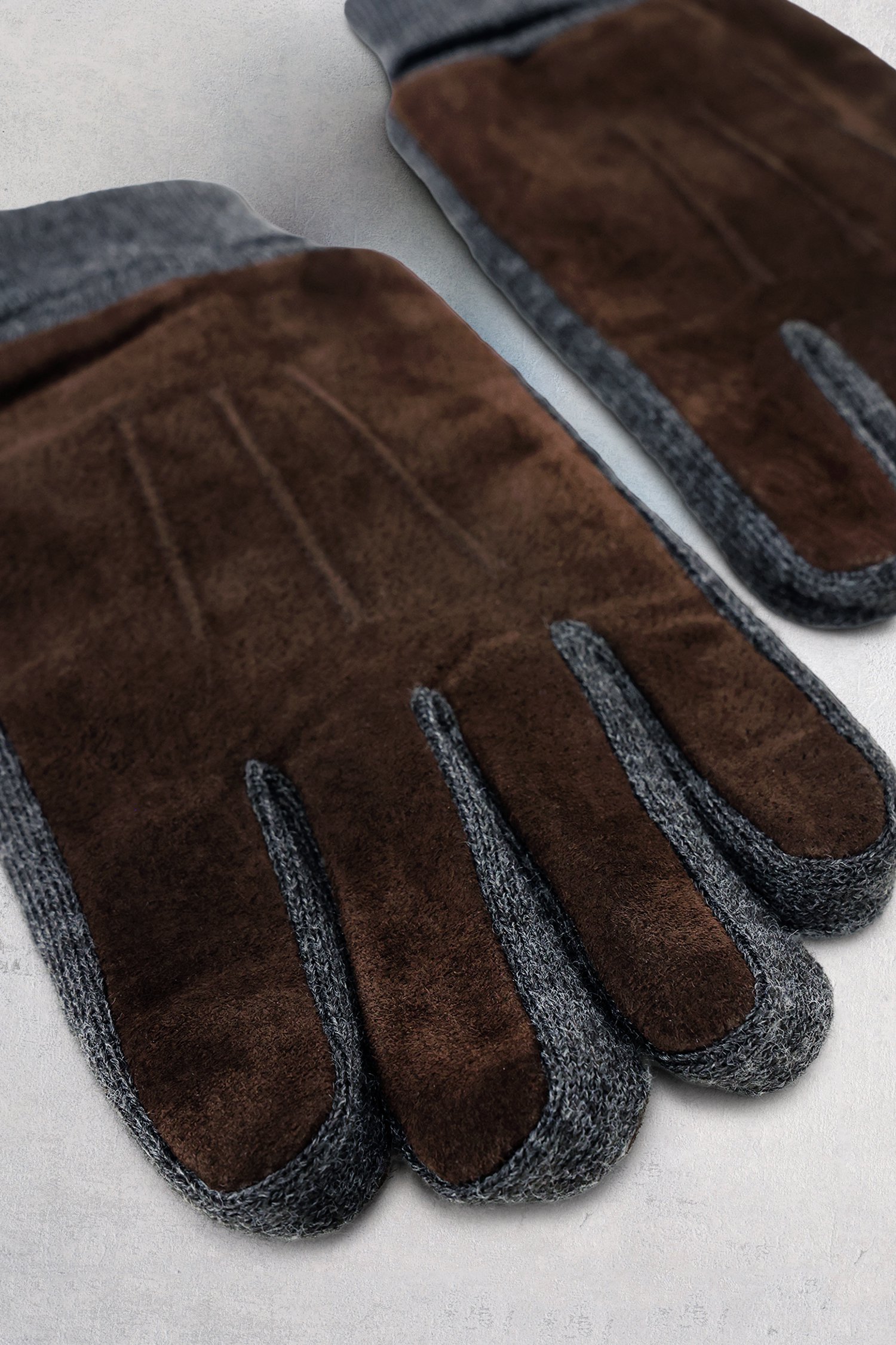 Photo produit 1 de Gants gris avec aspect daim marron de Liberty Island pour Hommes