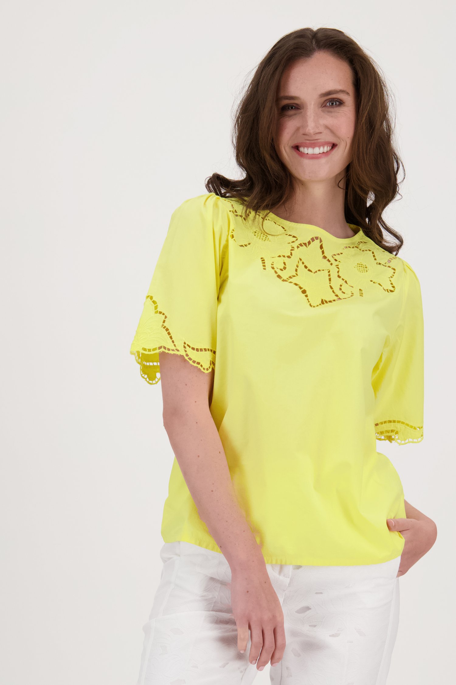 spoel Verkoper leer Gele blouse met ajour details van D'Auvry | 3592939 | e5