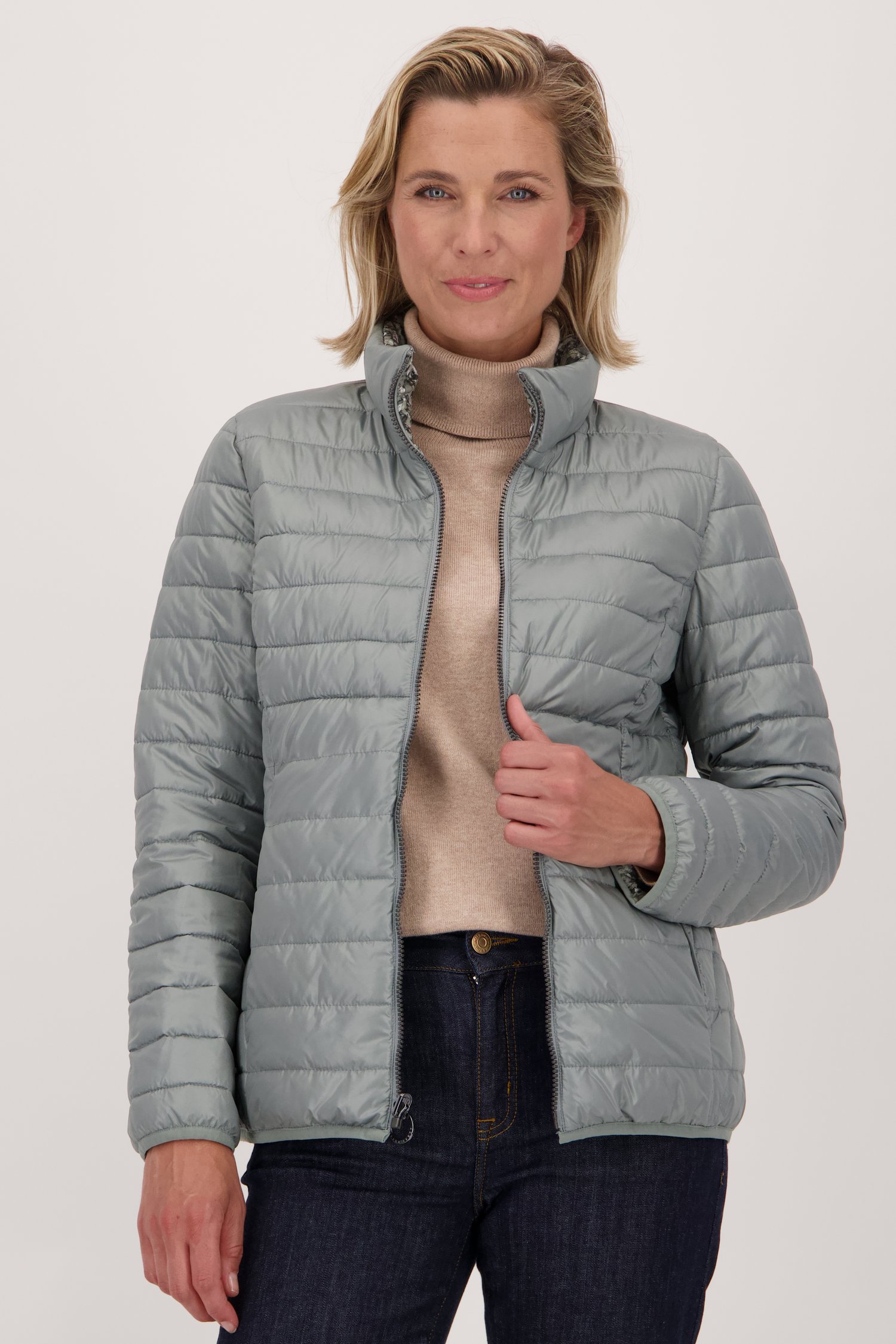 Achterkant van Groene licht gewatteerde jas - omkeerbaar door Barbara Lebek voor Dames