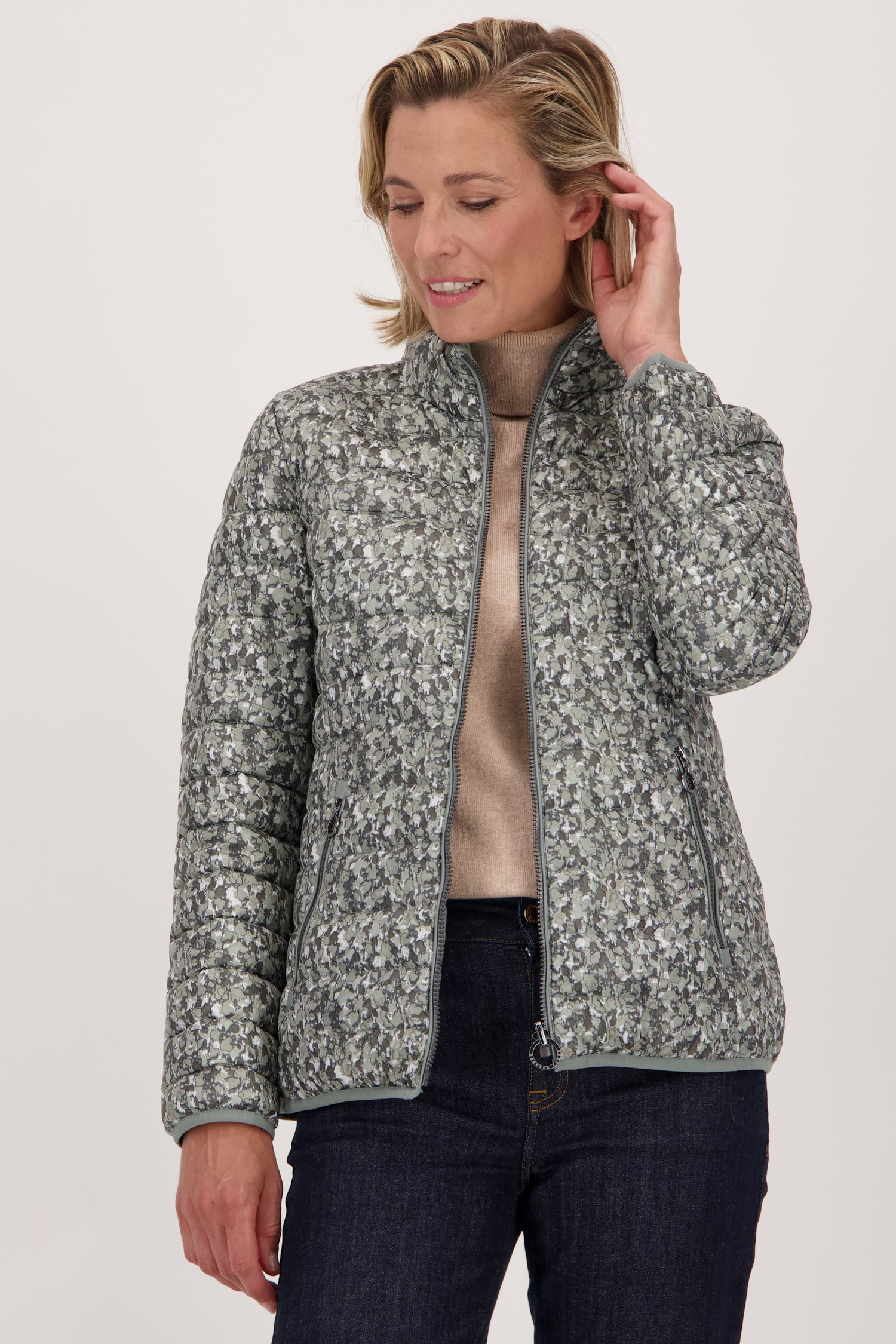 Voorkant van Groene licht gewatteerde jas - omkeerbaar door Barbara Lebek voor Dames