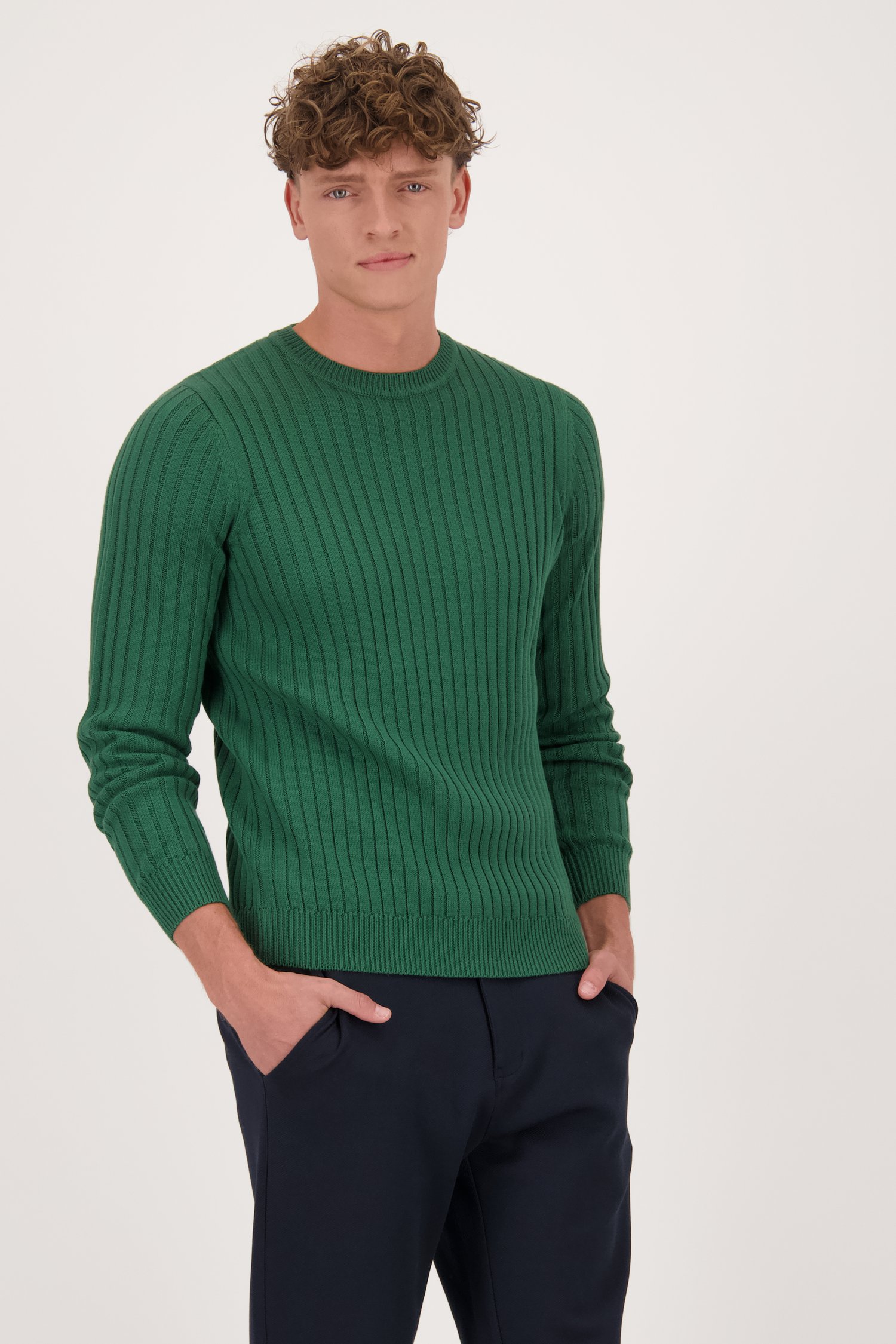 Voorkant van Groene ribgebreide trui  door Casual Five voor Heren