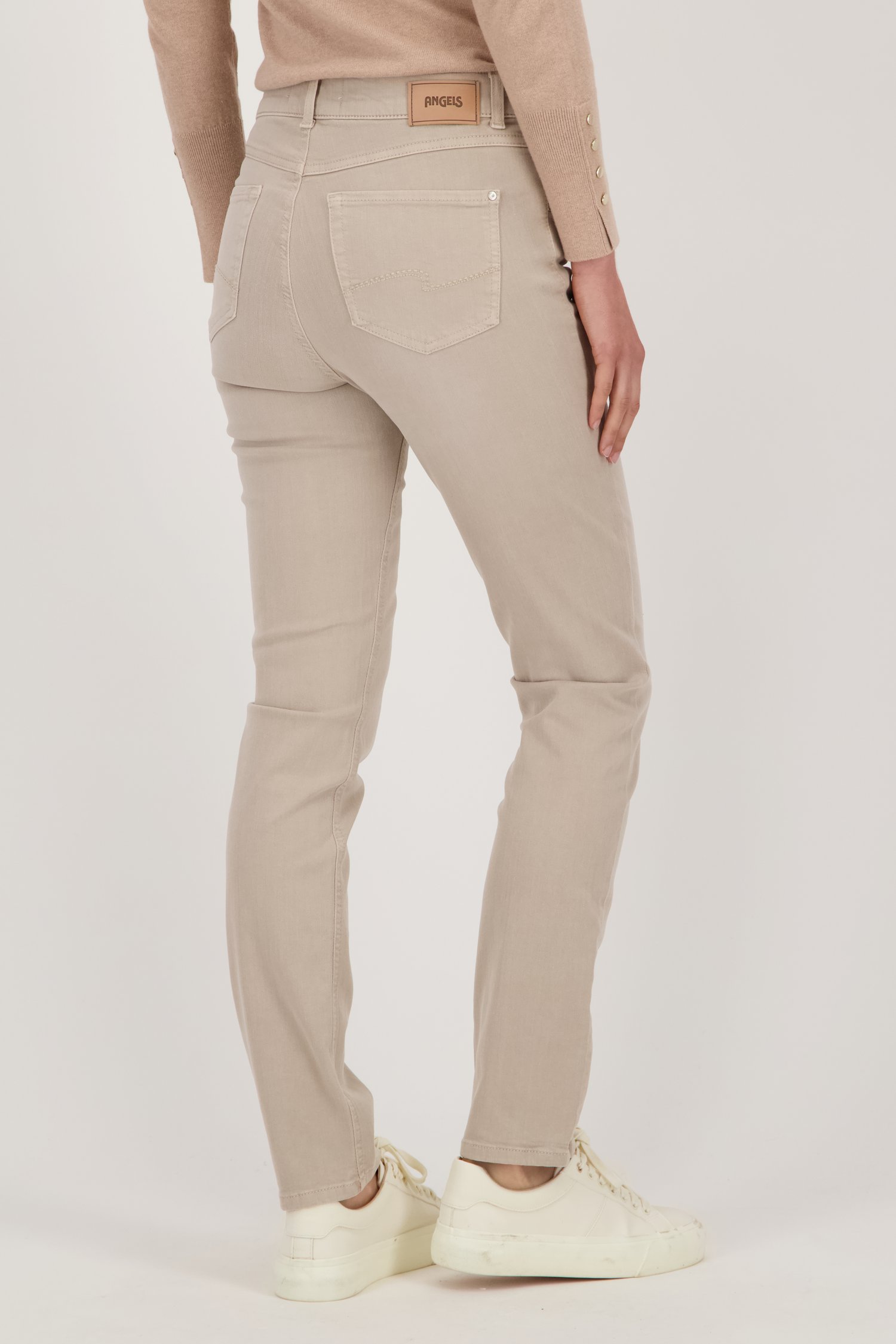 Le dos de Jean beige - Slim fit de Angels pour Femmes