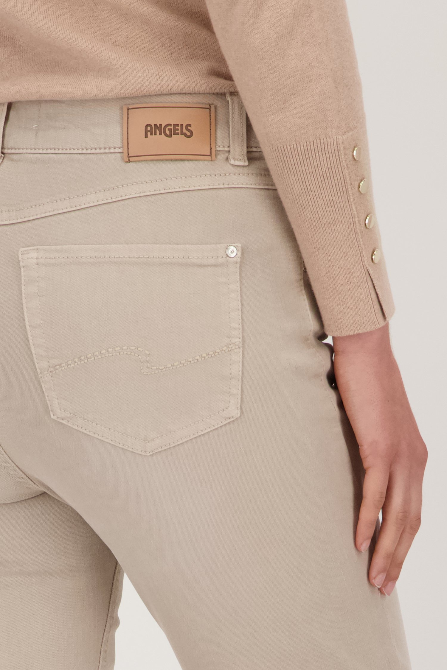 Détail de Jean beige - Slim fit de Angels pour Femmes
