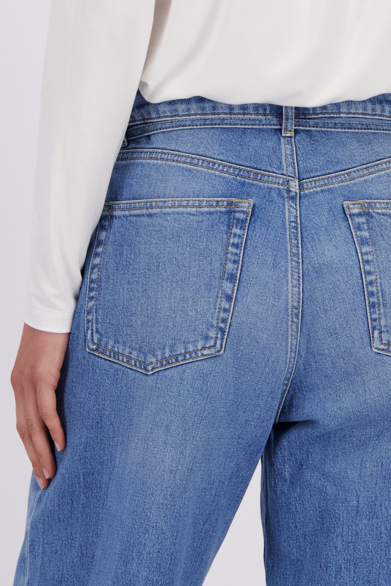Détail de Jean bleu avec lien à nouer – Wide leg fit de Liberty Island Denim pour Femmes
