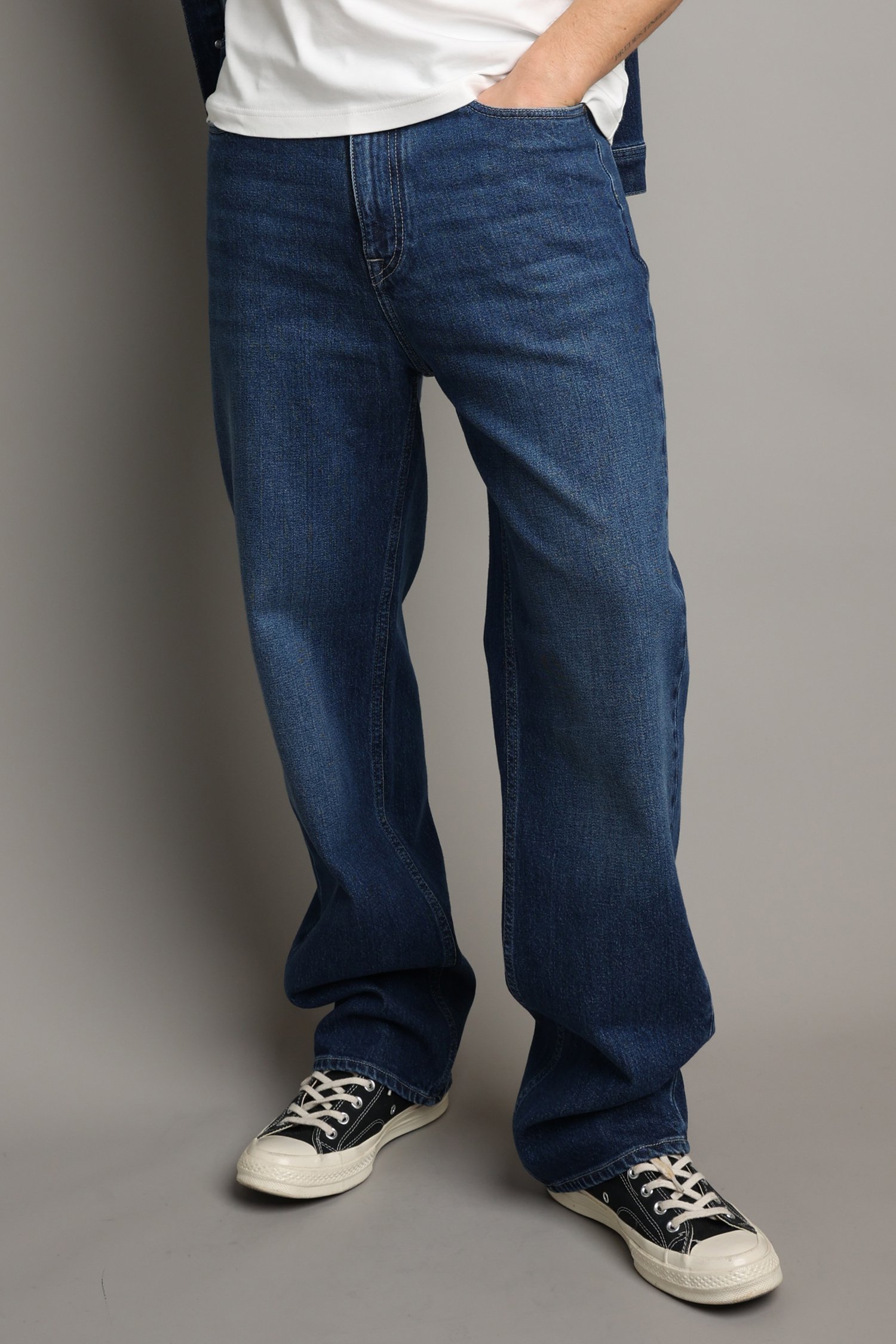 Détail de Jean bleu foncé – Coupe relaxed de Liberty Island Denim pour Hommes