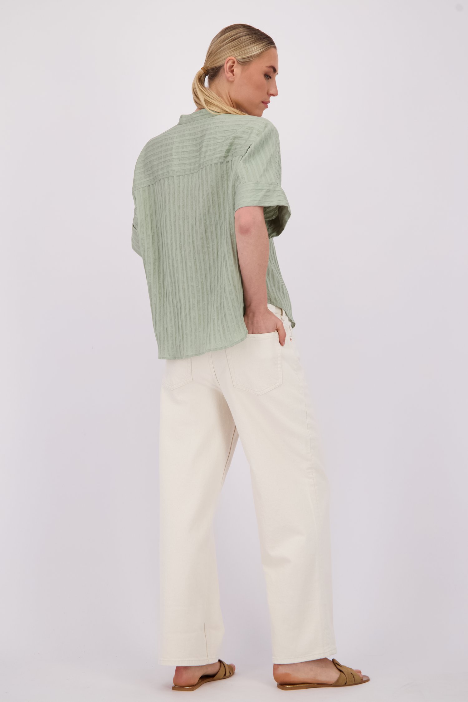 Le dos de Jean écru large à revers de Marc O'Polo pour Femmes