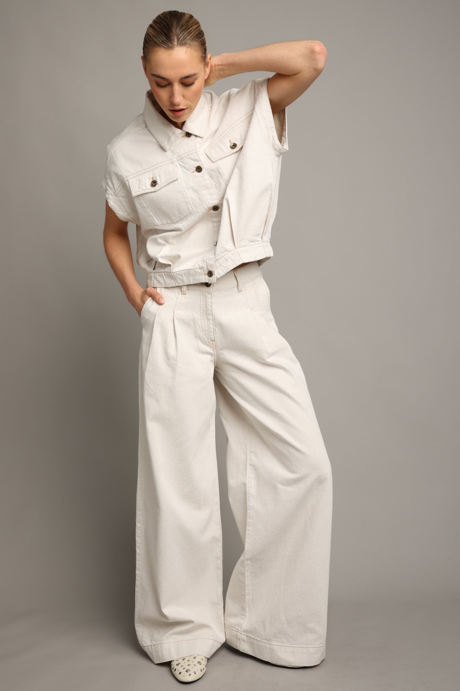 Le devant de Jean écru – Wide leg fit de Liberty Island Denim pour Femmes