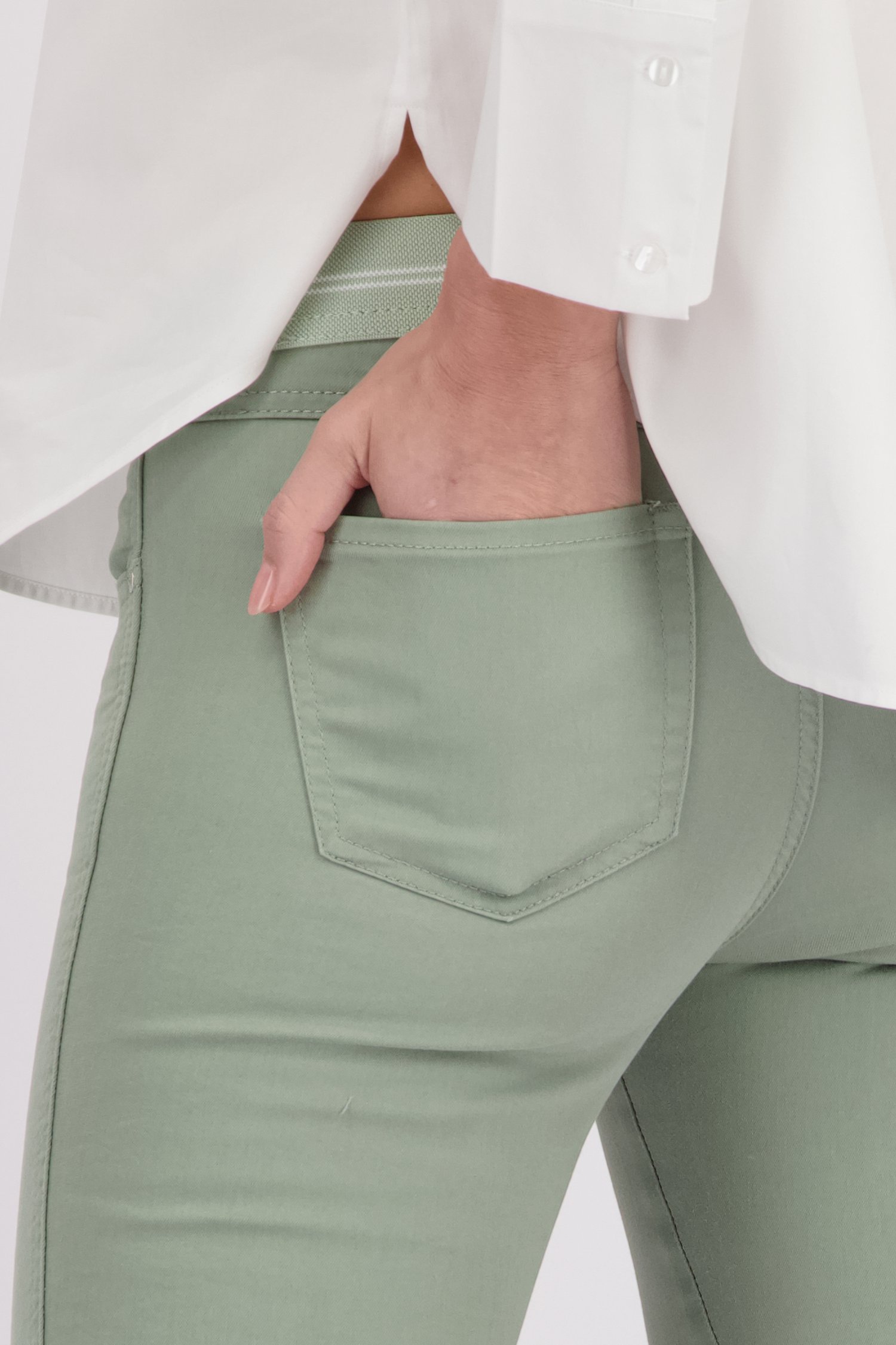 Jean vert avec taille élastique - longueur 7/8 de Angels pour Femmes