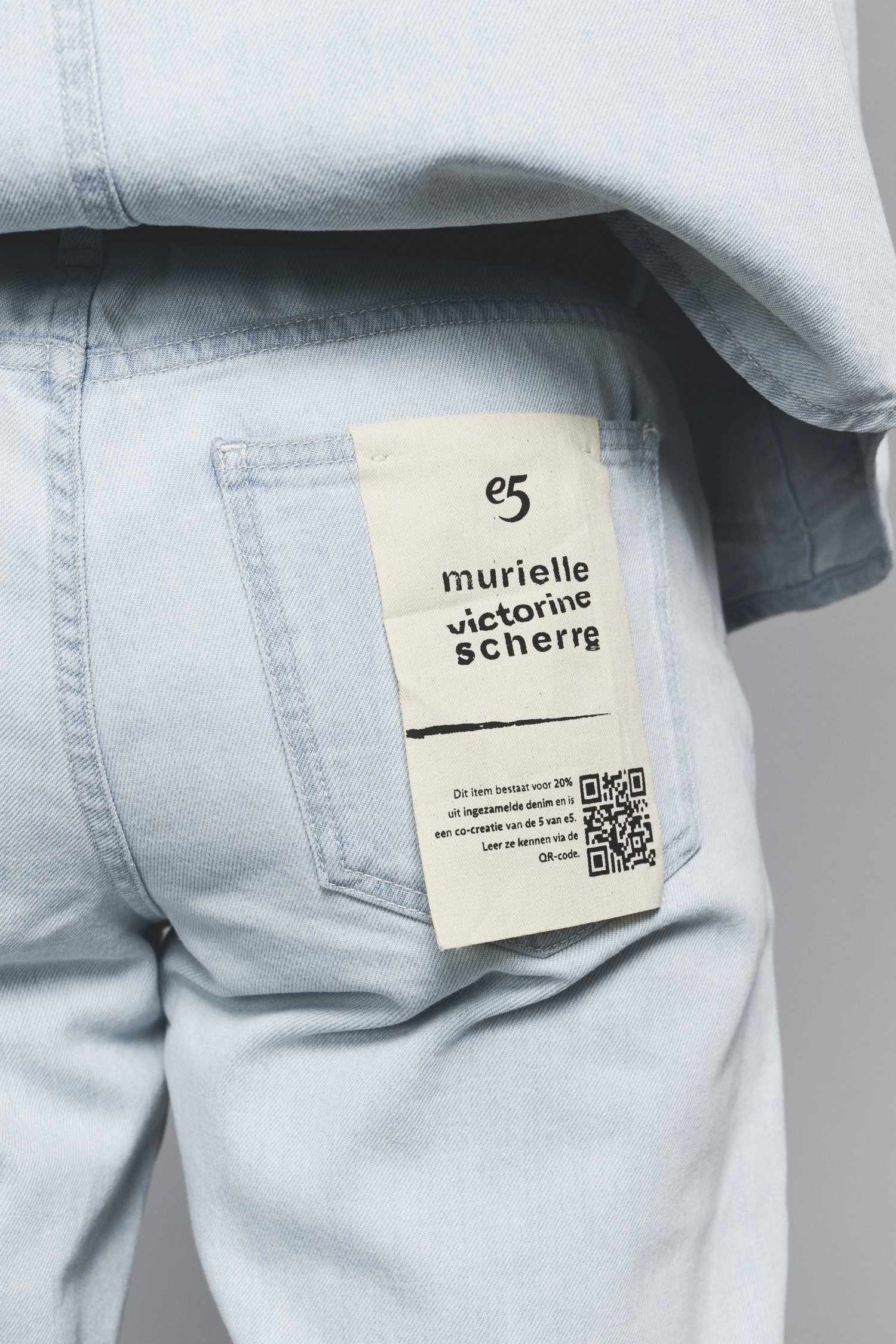 Jeans bleu clair - Tapered fit - Kahlo de Murielle Victorine Scherre pour Hommes