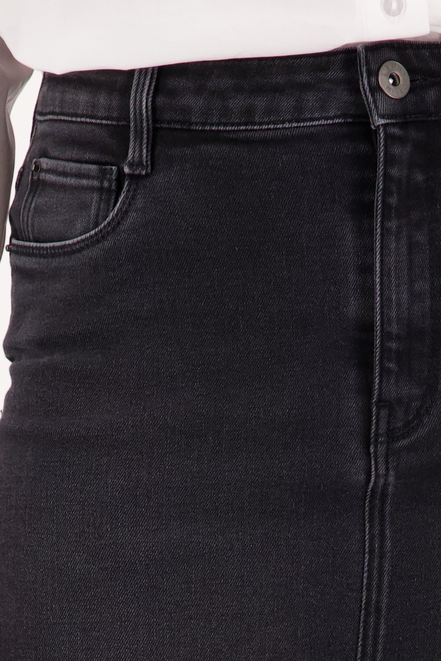 Jupe en jean noir de Liberty Island Denim pour Femmes