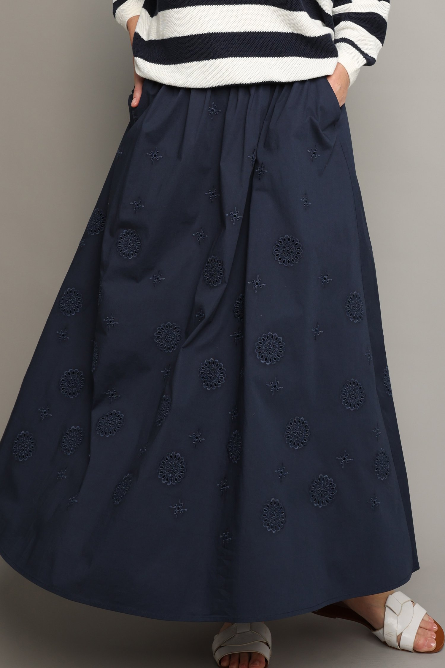 Photo produit 3 de Jupe longue bleue de AC by Annelien Coorevits pour Femmes