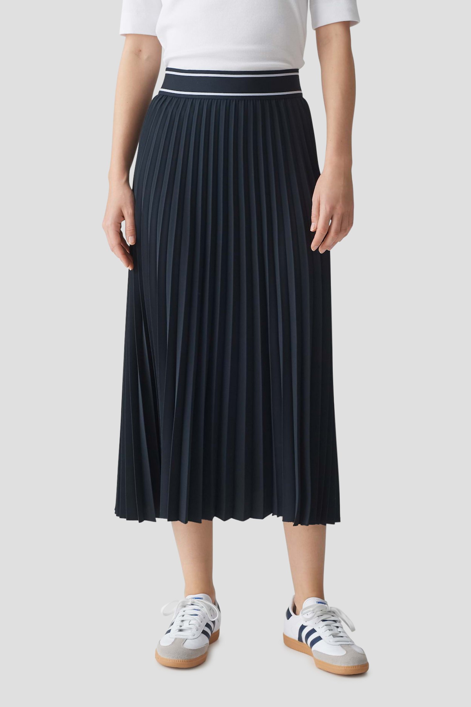 Jupe midi plissée bleu foncé	 de Opus pour Femmes