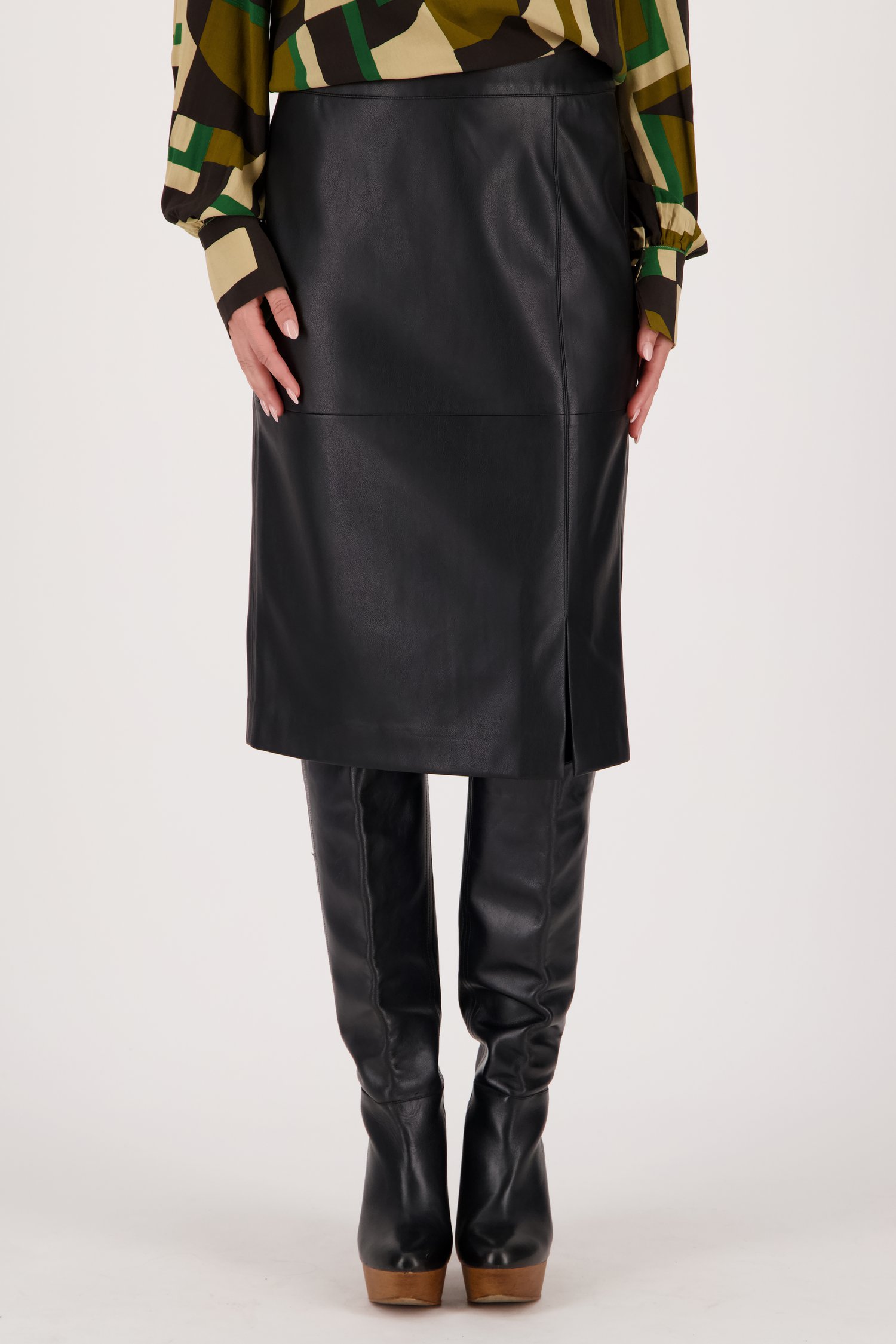Jupe noire à l'aspect cuir de D'Auvry pour Femmes