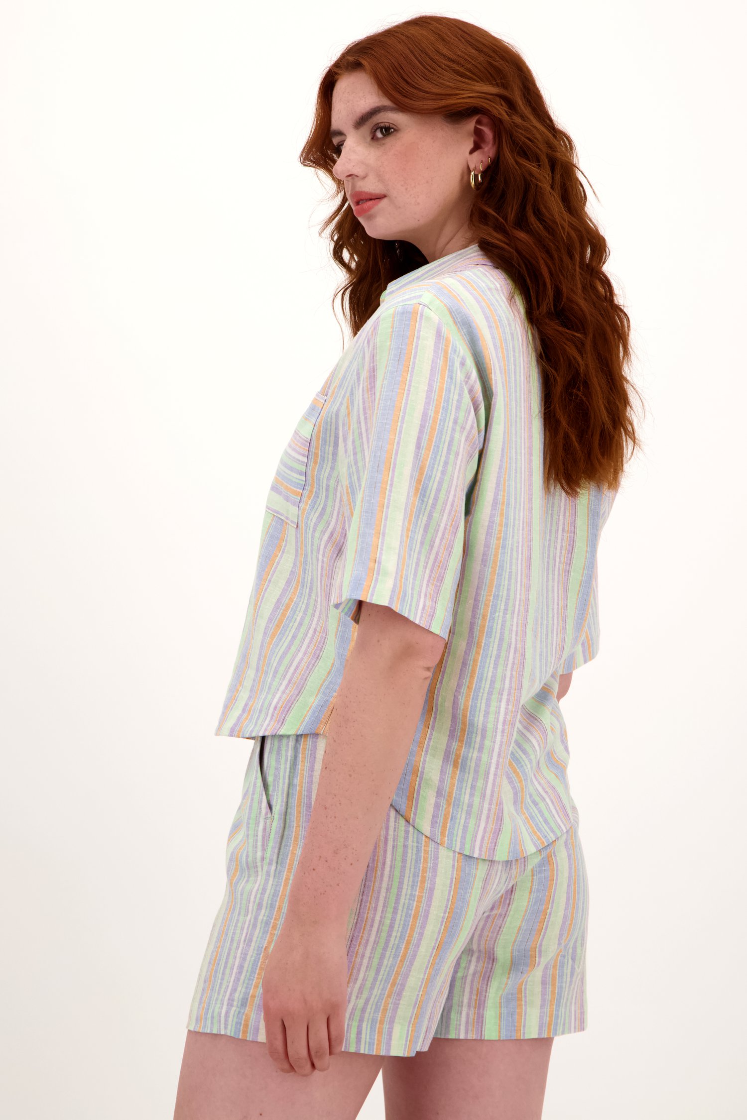 Kleurrijke, linnen hemdblouse van Libelle voor Dames