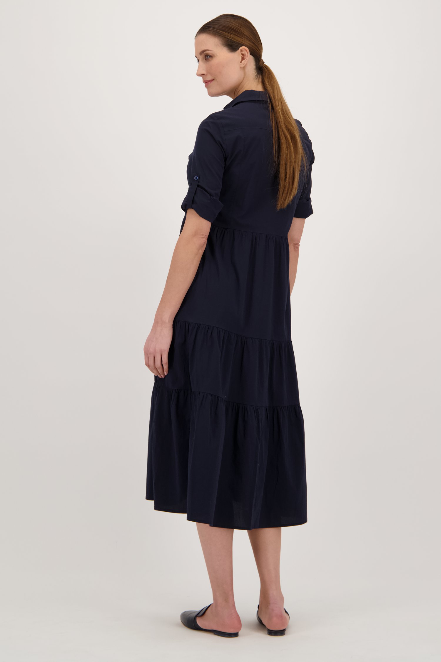 Lang donkerblauw kleedje met volants van More & More voor Dames