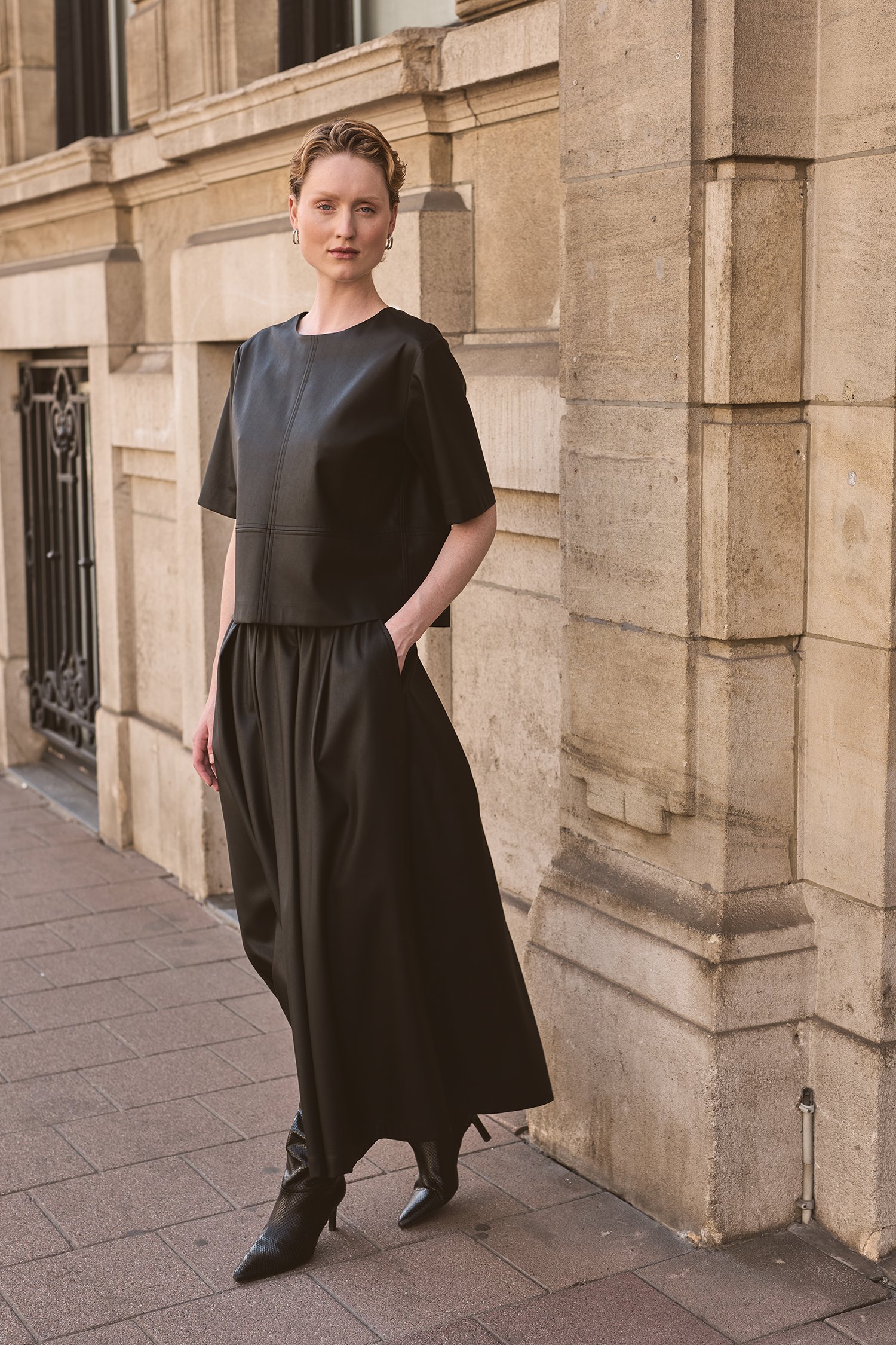 Extra foto 5 van Lange zwarte rok in leather look door Louise voor Dames