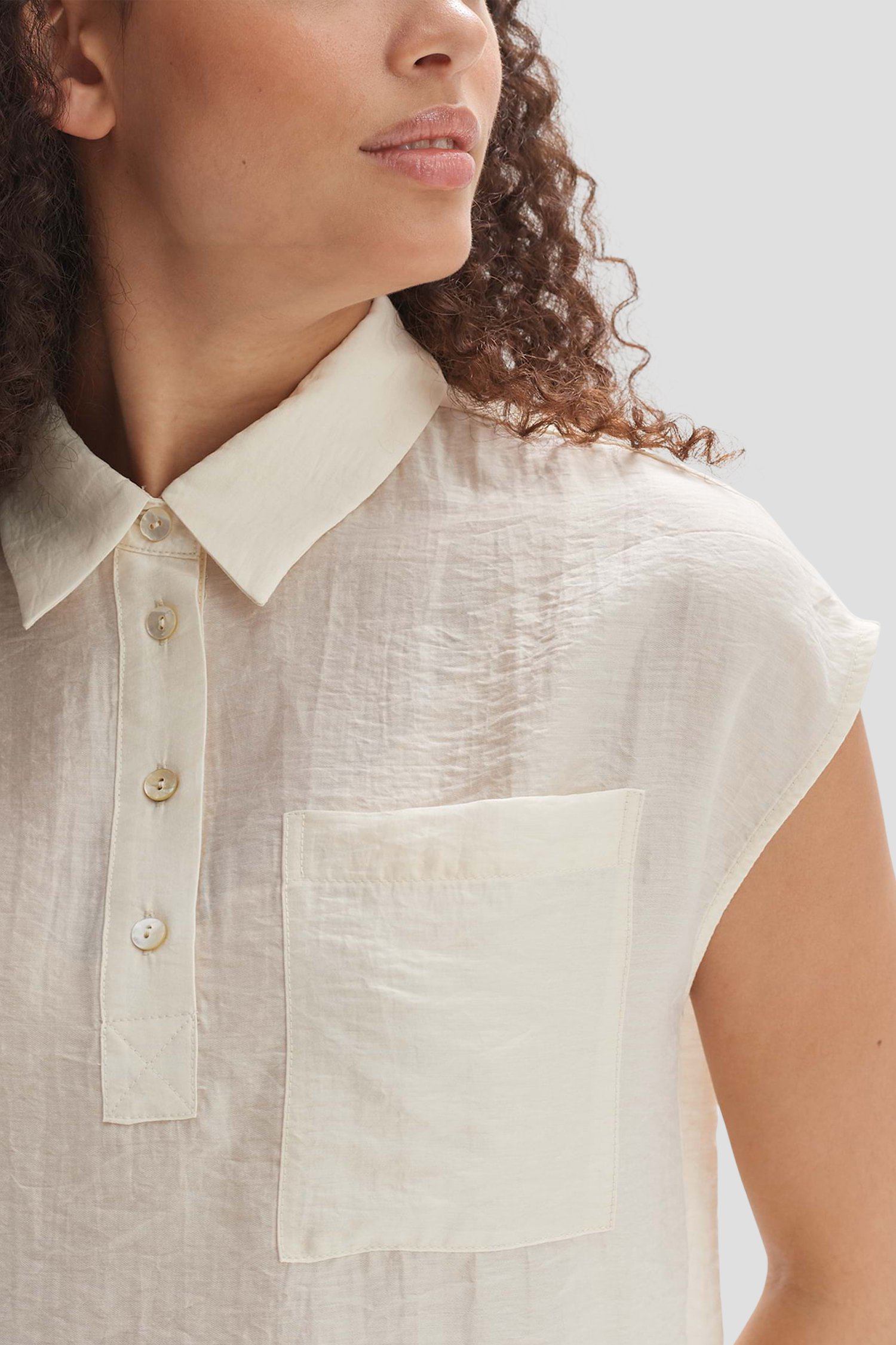 Lichtbeige blouse met korte mouwen van Opus voor Dames