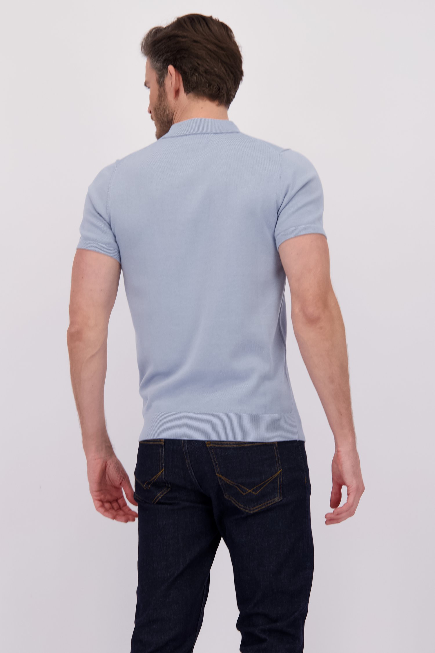 Achterkant van Lichtblauwe gebreide polo met korte mouwen door Michaelis voor Heren