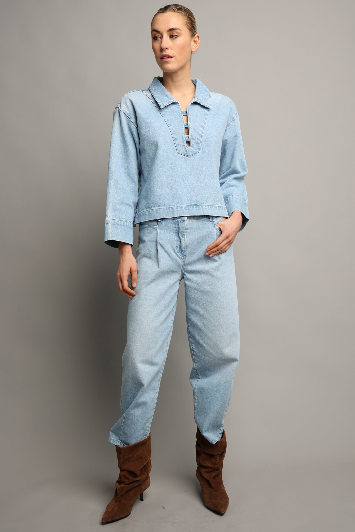 Voorkant van Lichtblauwe jeans - barrel fit door Liberty Island Denim voor Dames