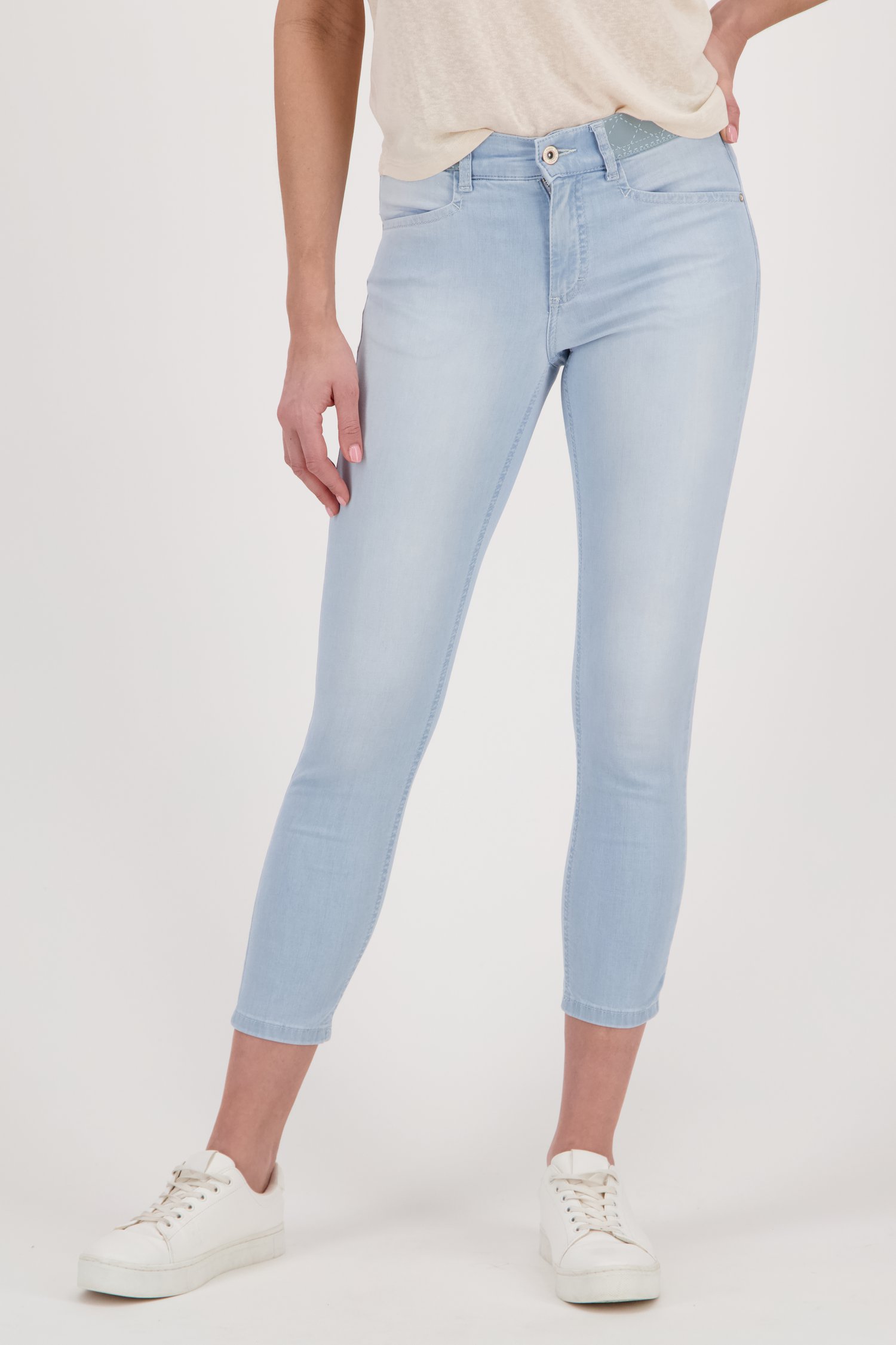serie innovatie Notitie Lichtblauwe jeans met elastische taille - slim fit van Angels | 9580566 | e5