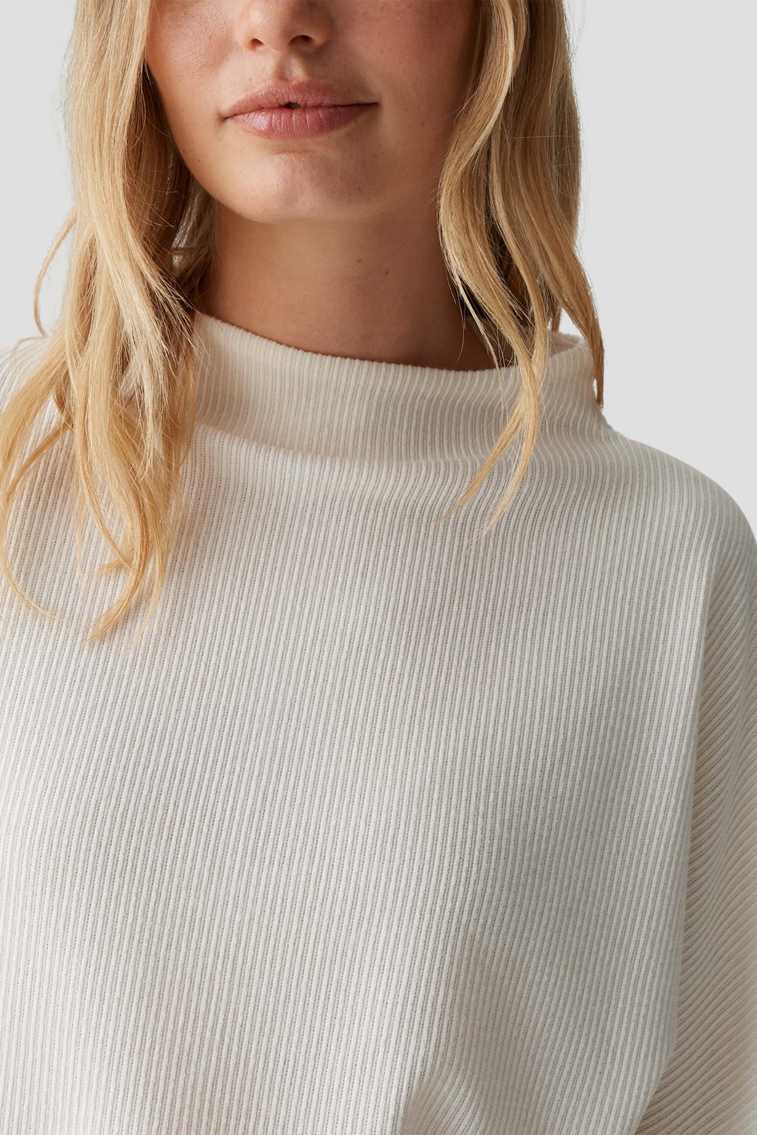 Detail van Lichtgeel T-shirt met 3/4 mouwen door Opus voor Dames