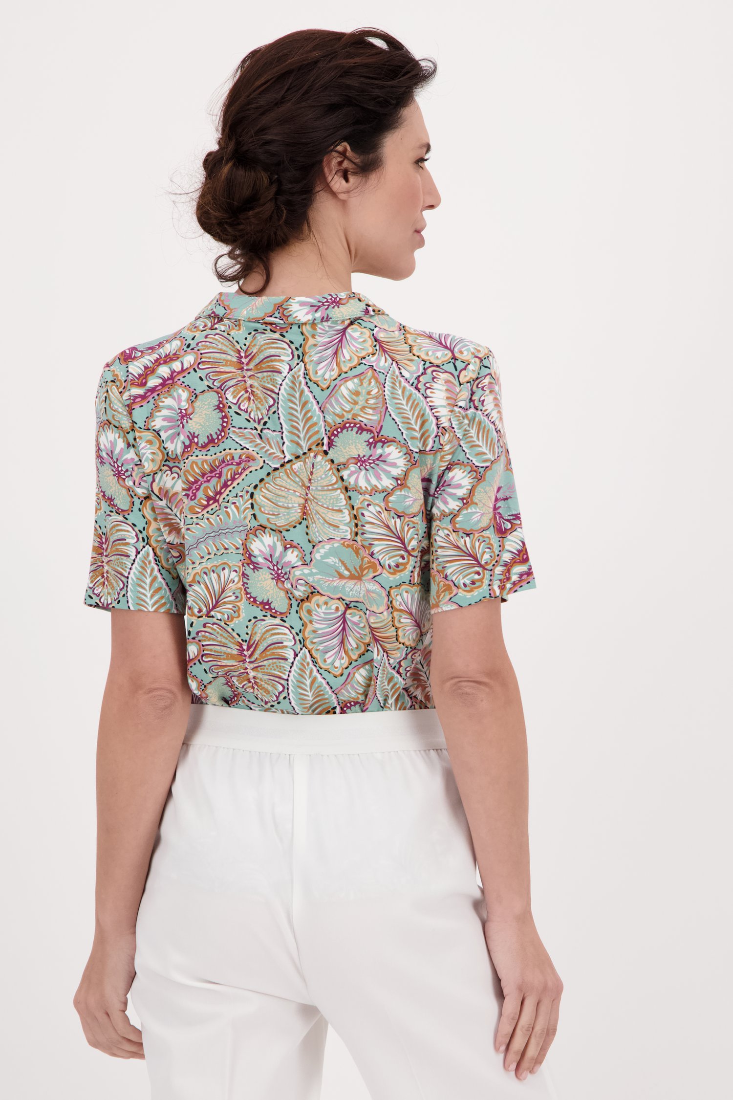 Lichtgroene blouse met bladerprint van Claude Arielle voor Dames
