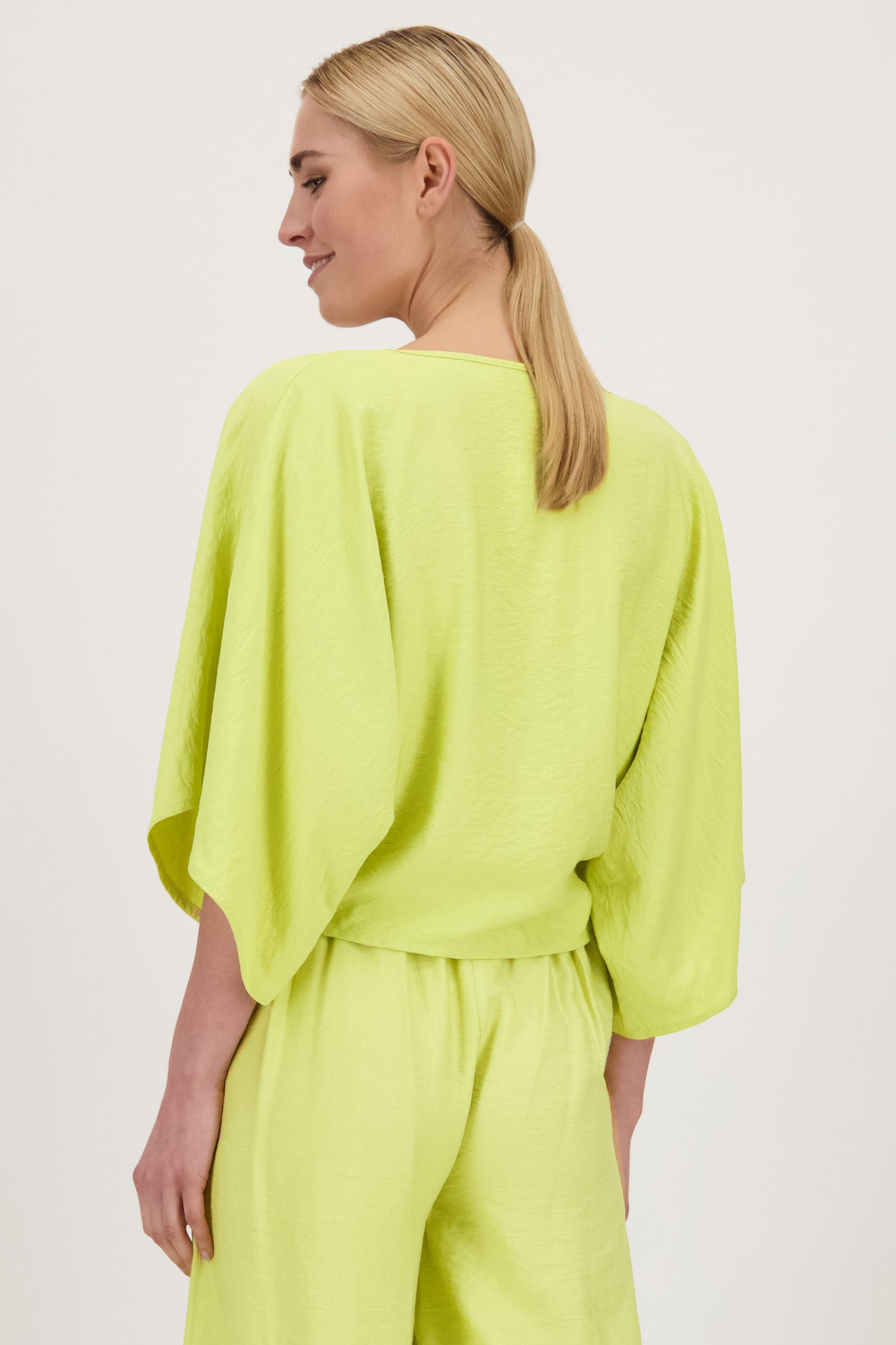 Limoengroene blouse van AC by Annelien Coorevits voor Dames