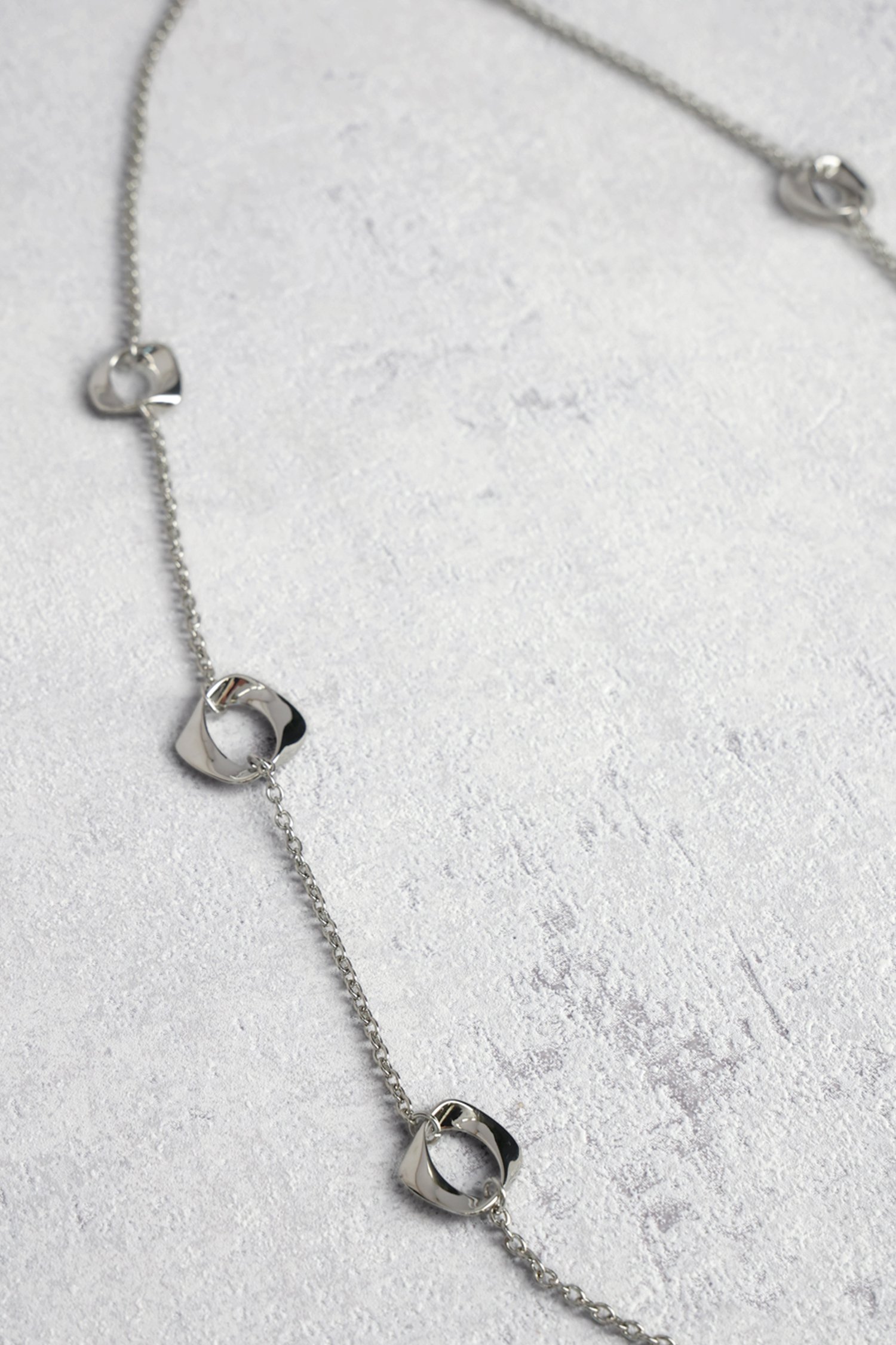 Long collier en argent avec pendentifs ronds de Liberty Island pour Femmes