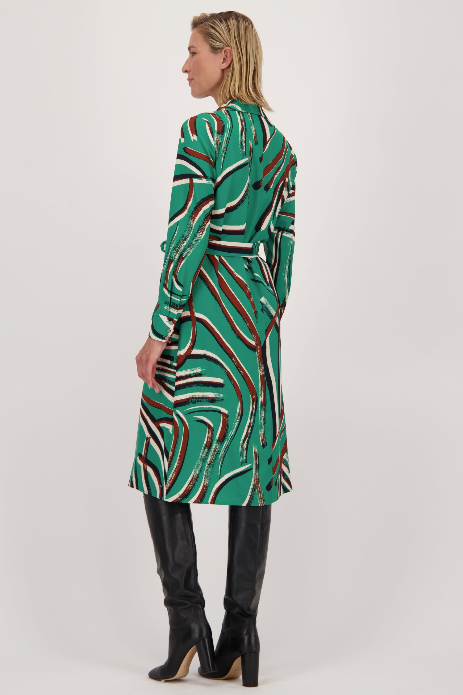 Le dos de Longue robe verte imprimée de Claude Arielle pour Femmes