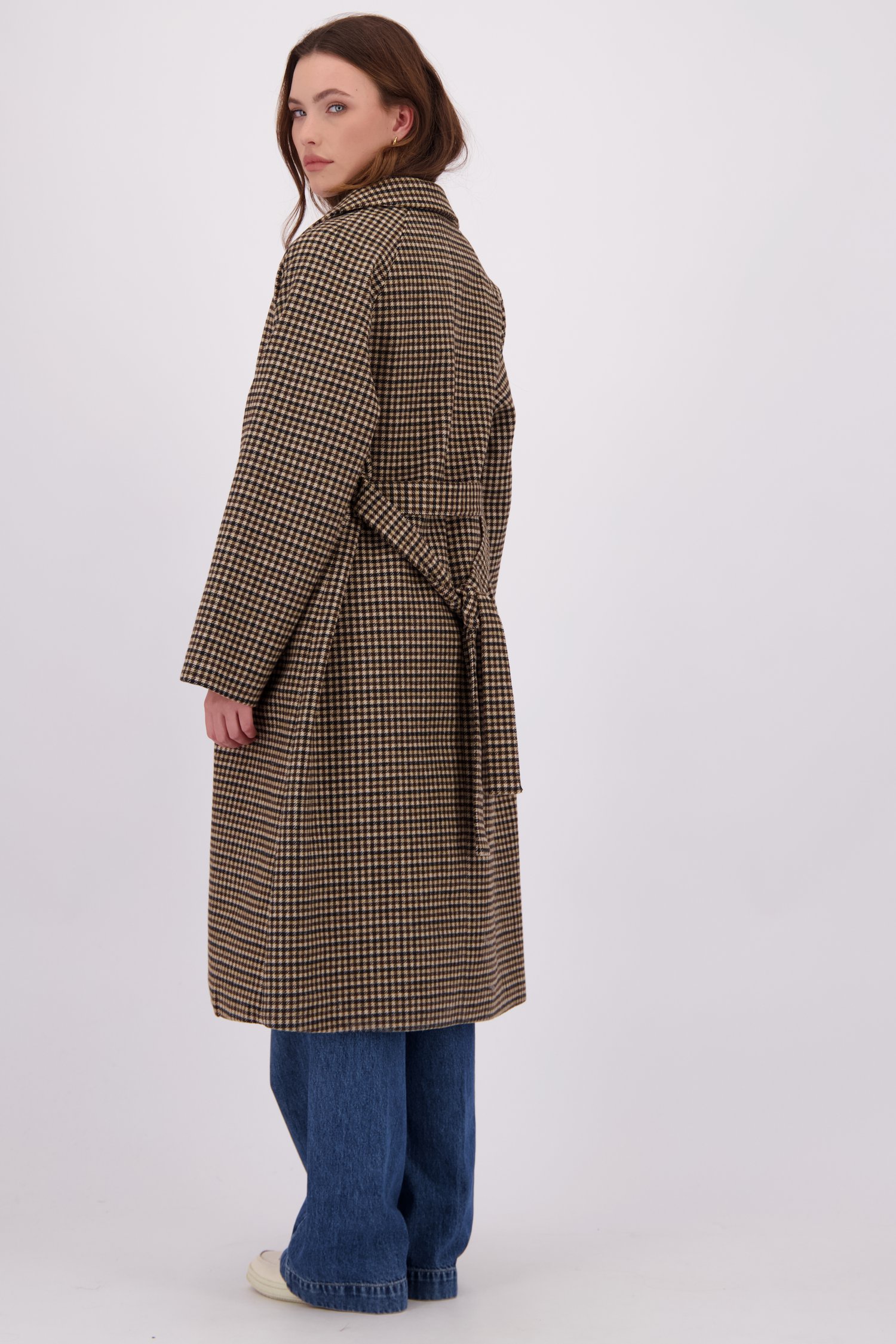 Le dos de Manteau à carreaux marron de JDY pour Femmes