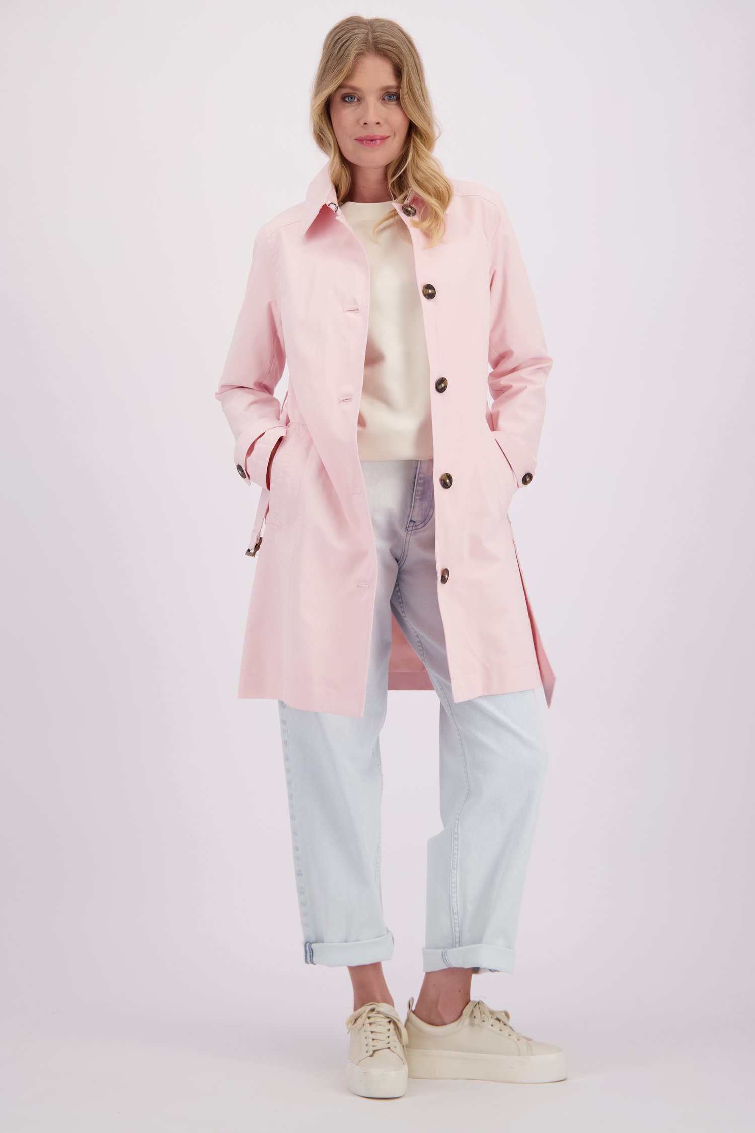 Le devant de Manteau demi-long rose clair de Libelle pour Femmes