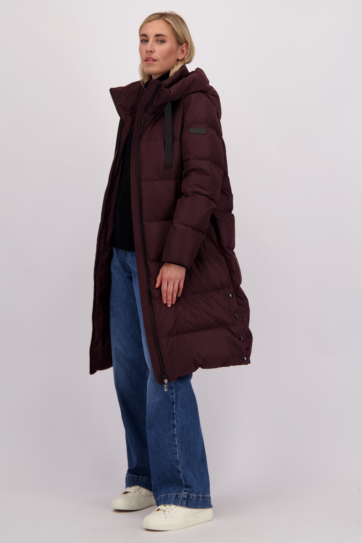 Le devant de Manteau matelassé bordeaux mi-long de Rock and Blue pour Femmes