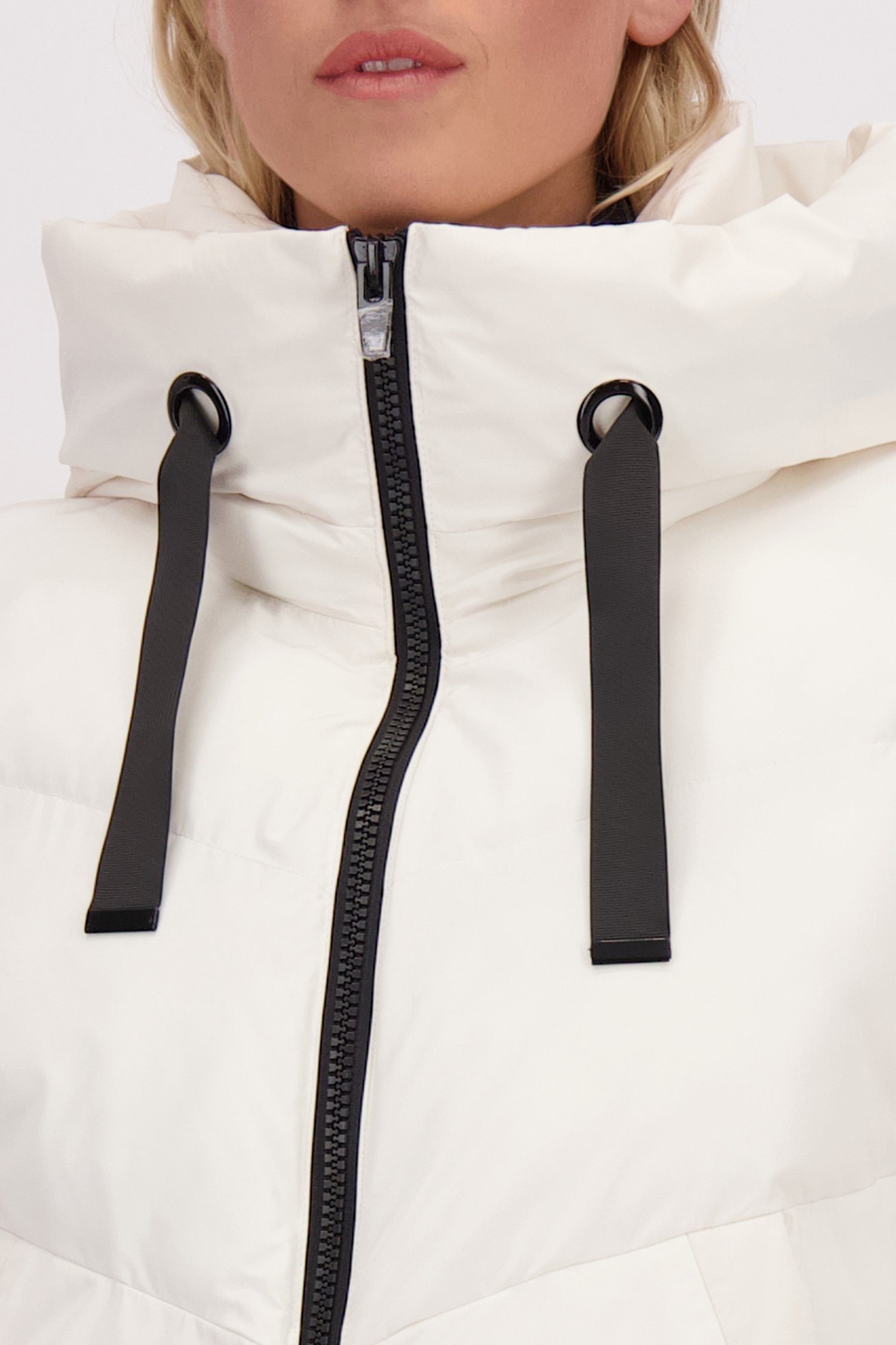 Détail de Manteau matelassé brun de Rock and Blue pour Femmes