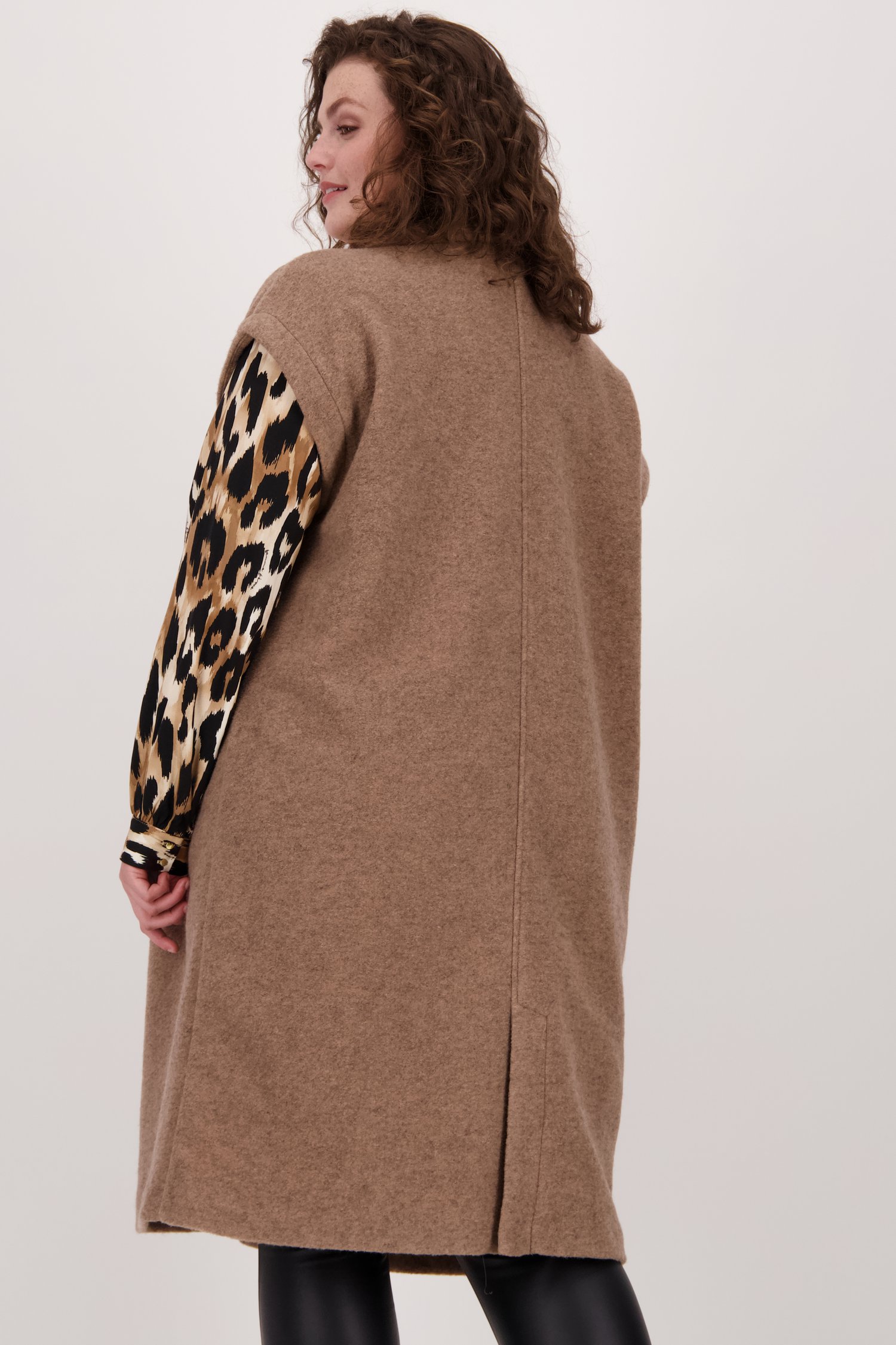 Manteau taupe sans manches de Fransa pour Femmes