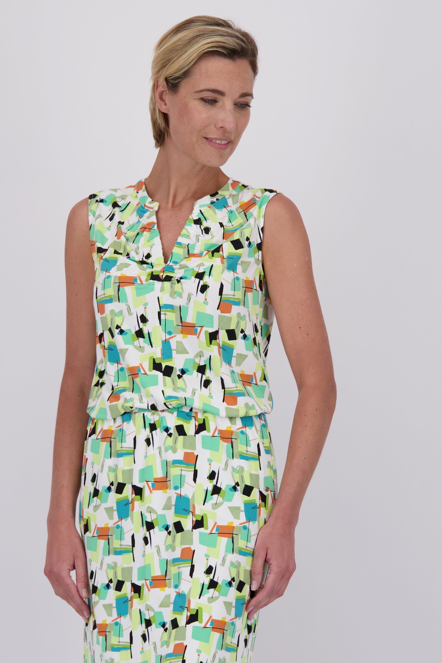 Mouwloze top met V-hals en groene print van Claude Arielle voor Dames