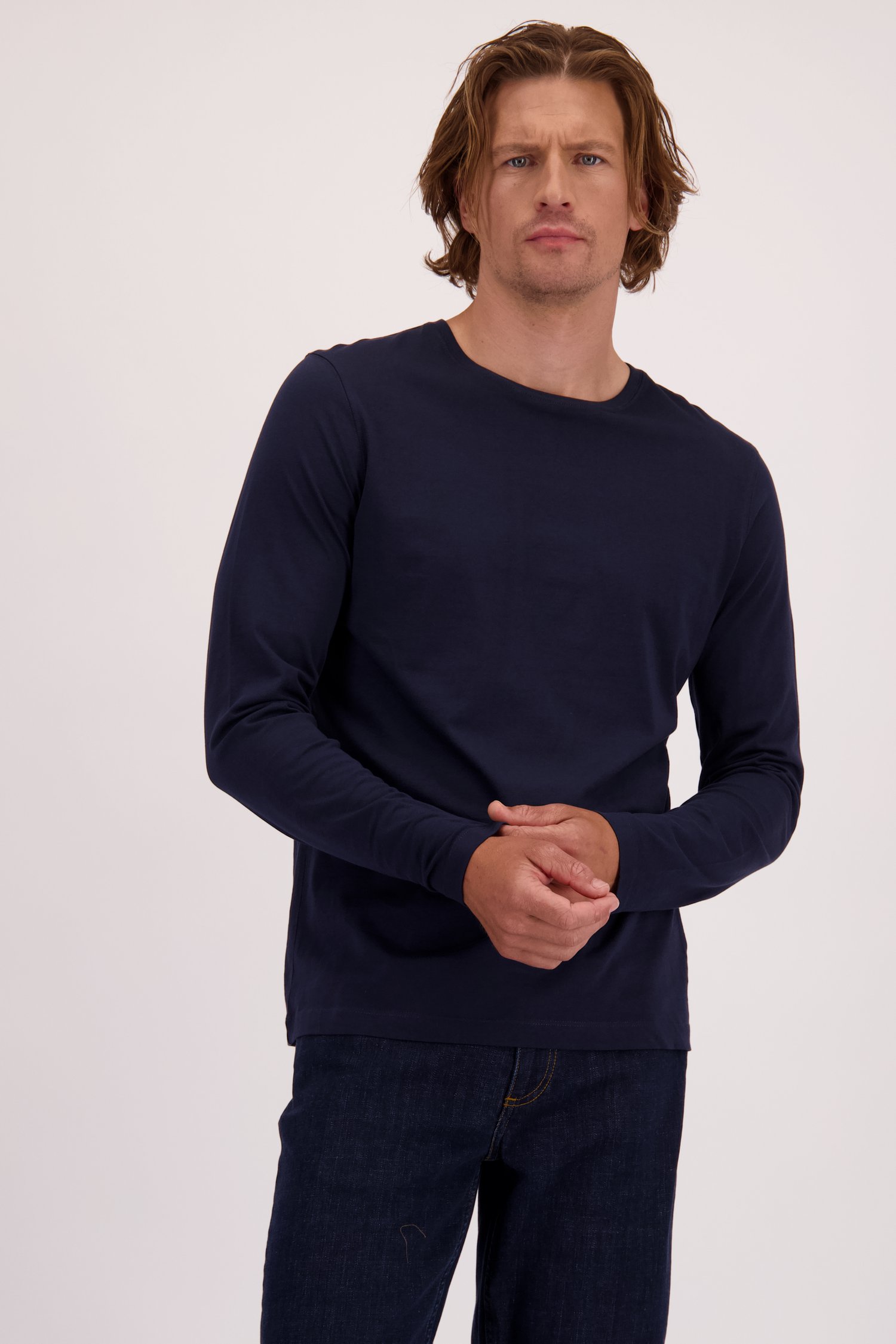 Voorkant van Navy T-shirt met lange mouwen door Liberty Island voor Heren