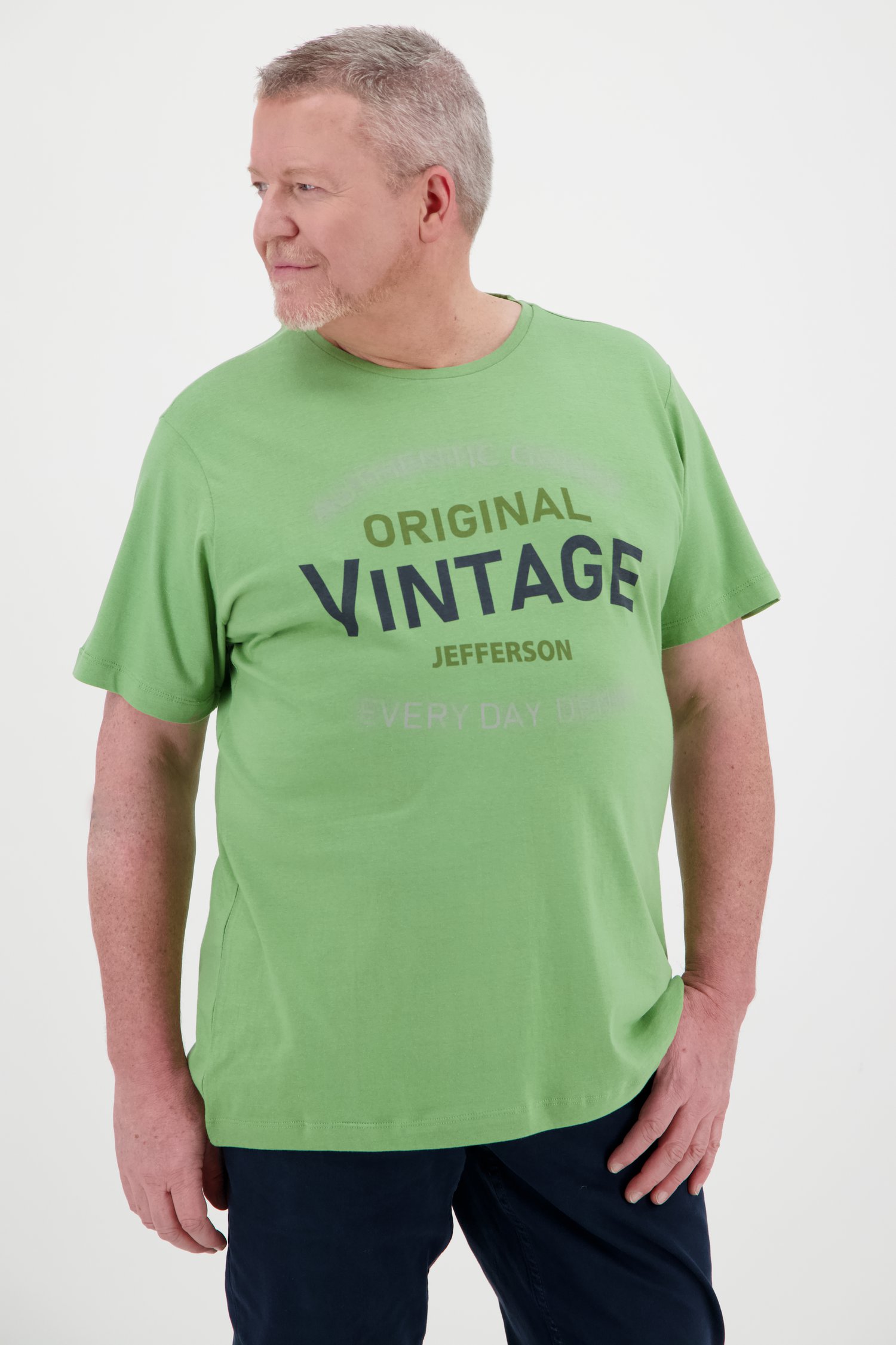 Olijfgroen T-shirt met opschrift van Jefferson 9789724 | e5