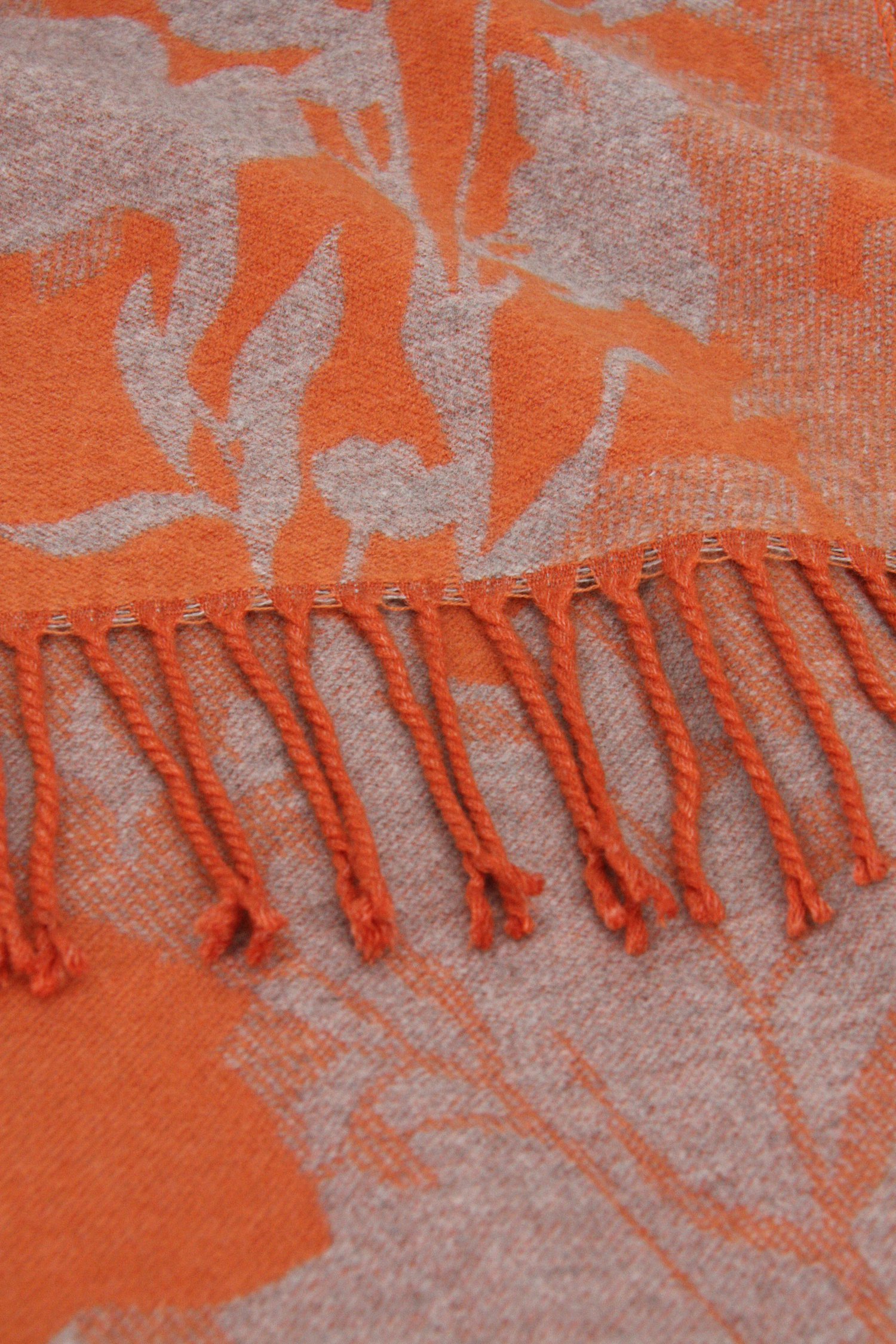 Oranje sjaal met beige bloemenprint van Modeno voor Dames