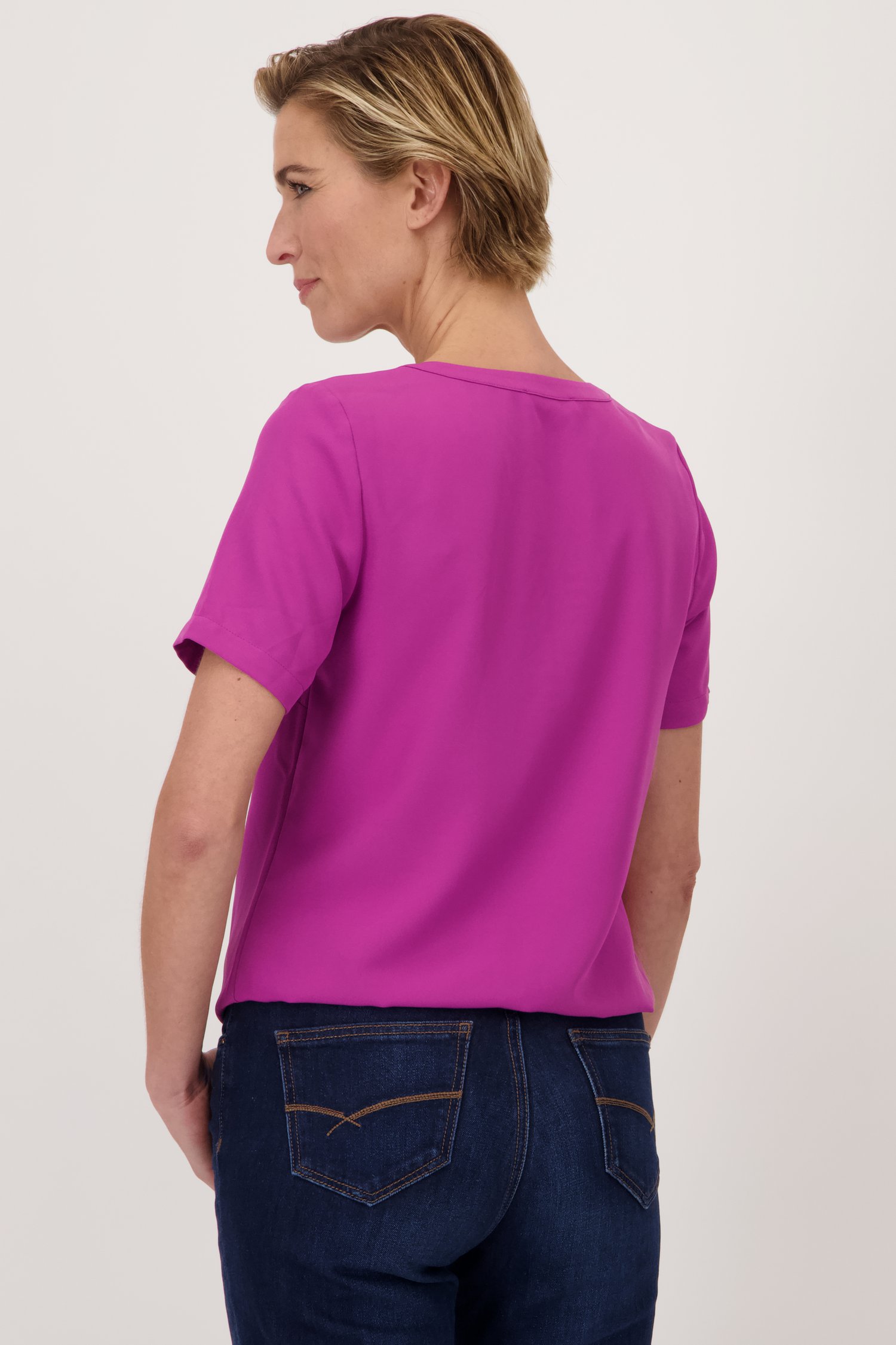 Paarse blouse met V-hals van Claude Arielle voor Dames