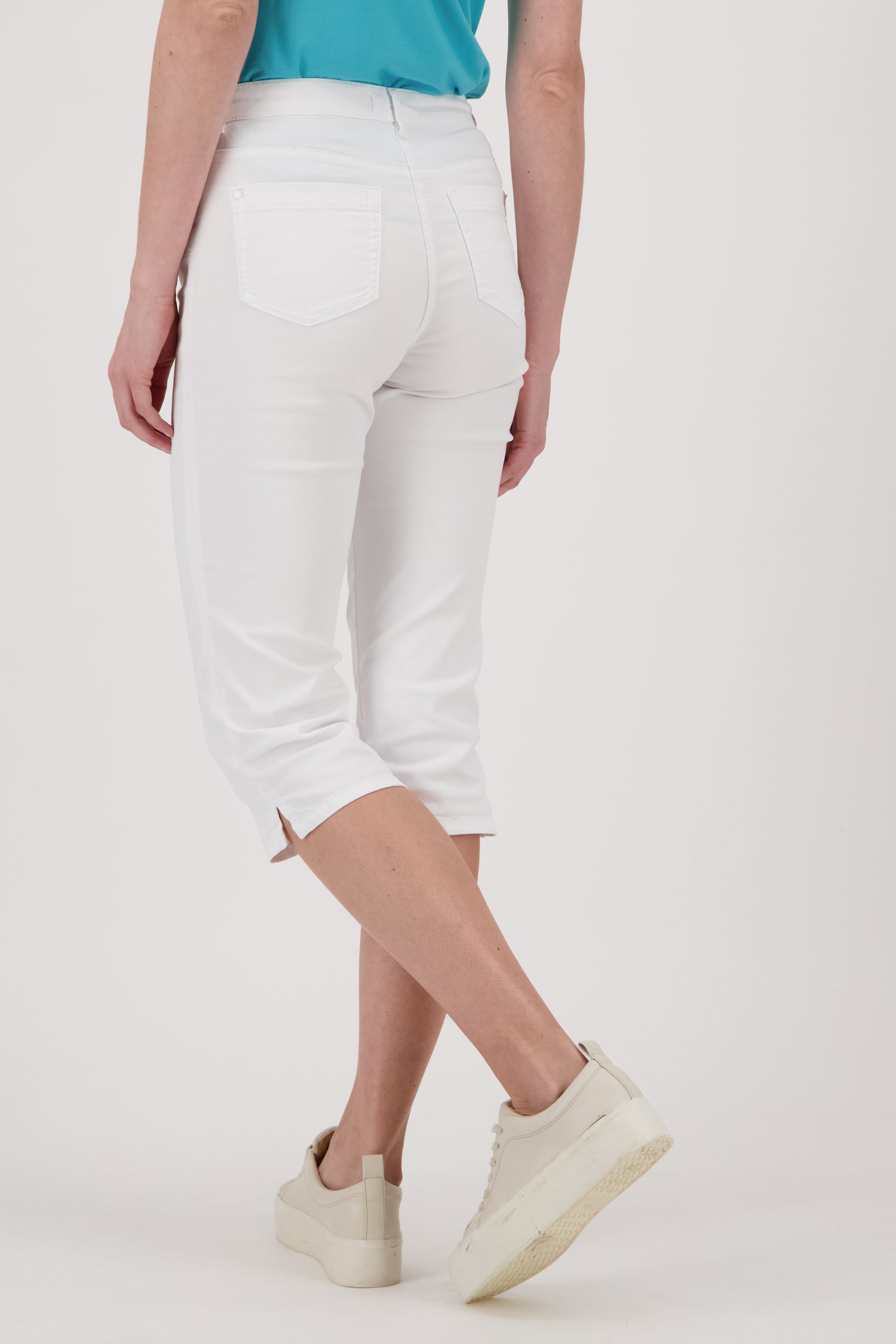 Pantalon 3/4 blanc  de Claude Arielle pour Femmes